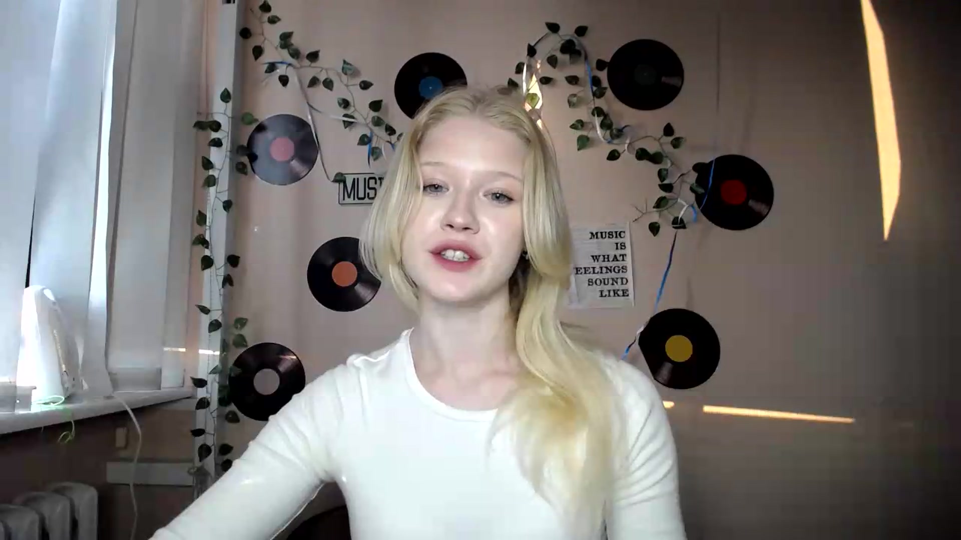 Gallery image thumbnail from Angel_baby's myfreecams stream on, 07/08/2026, 17:40 image 15 of 20
