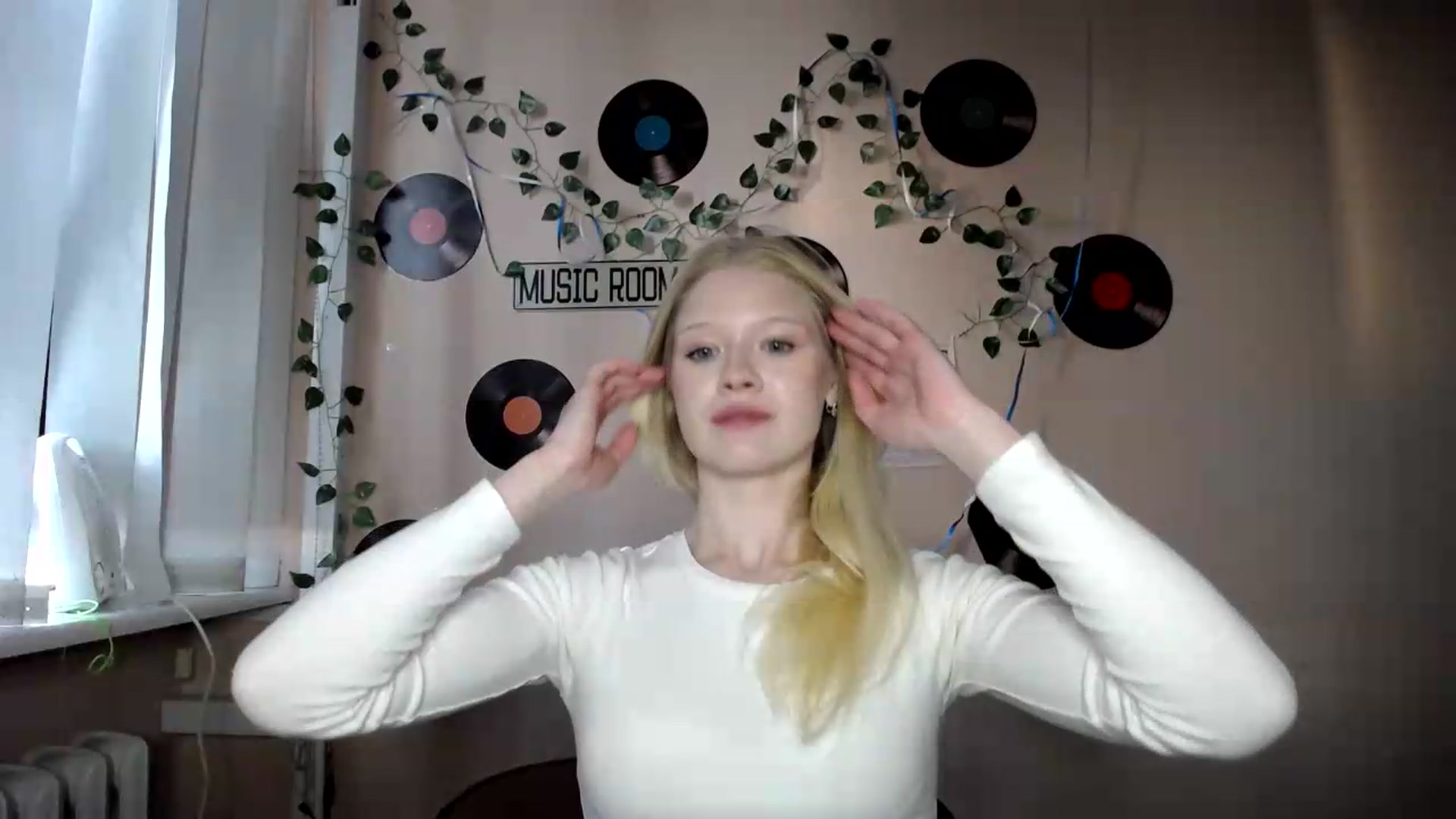 Gallery image thumbnail from Angel_baby's myfreecams stream on, 07/08/2026, 17:40 image 9 of 20