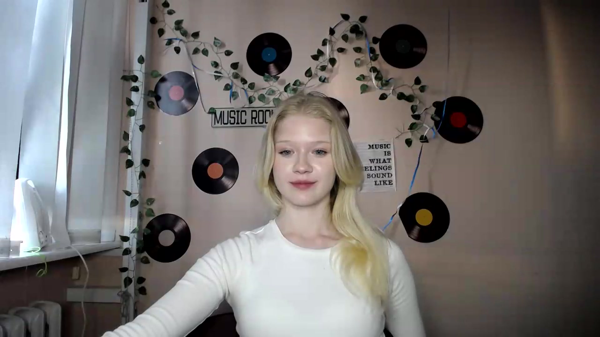Gallery image thumbnail from Angel_baby's myfreecams stream on, 07/08/2026, 17:40 image 8 of 20