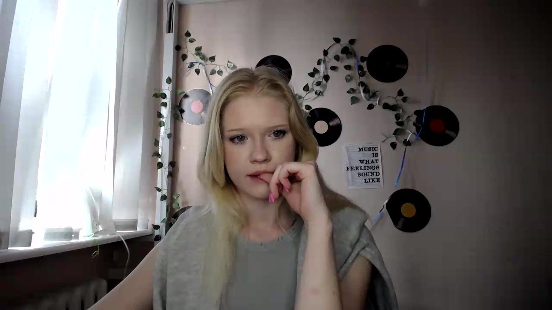 Gallery image thumbnail from Angel_baby's myfreecams stream on, 07/09/2026, 15:30 image 6 of 20