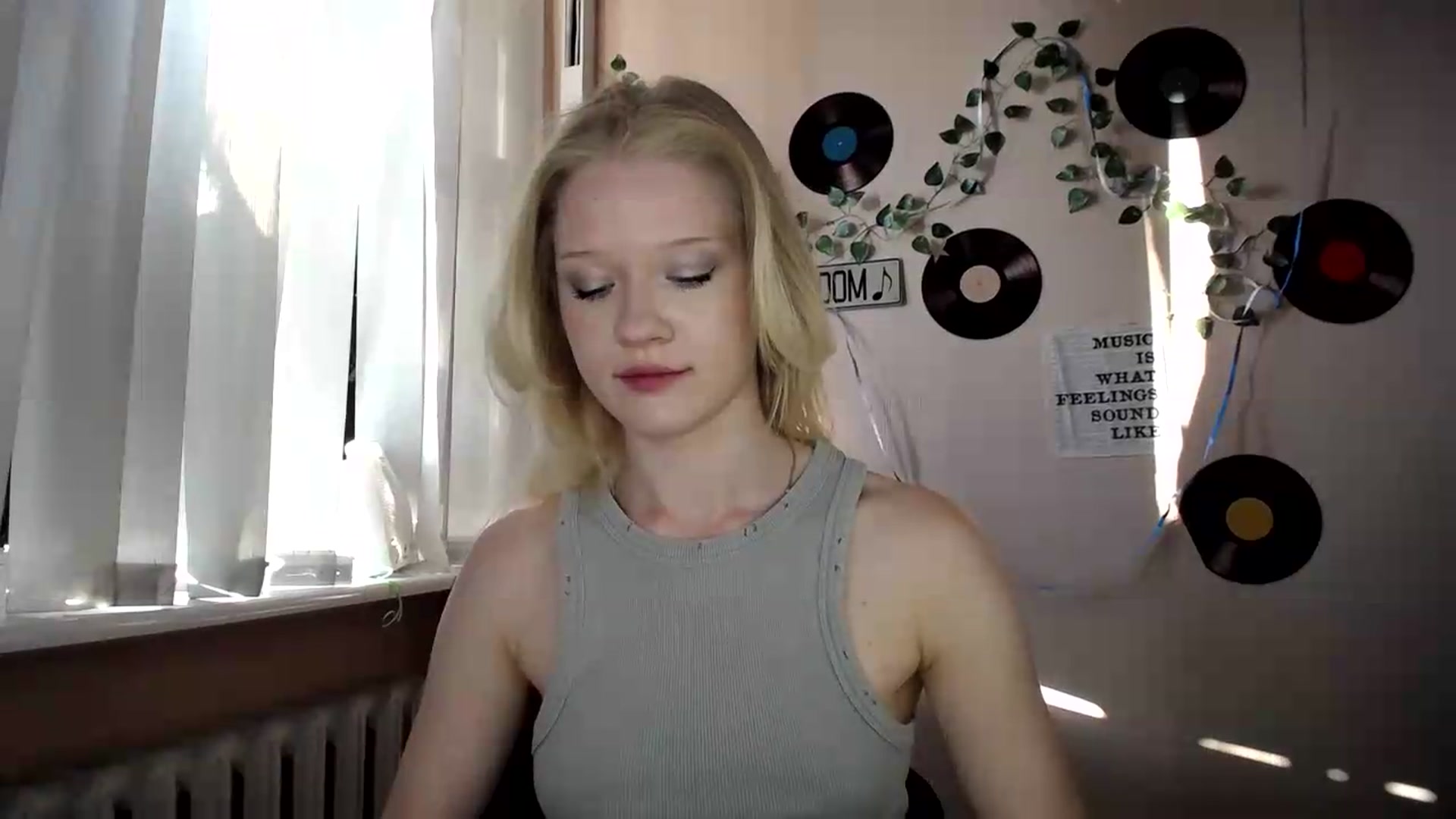 Gallery image thumbnail from Angel_baby's myfreecams stream on, 07/09/2026, 17:08 image 3 of 20