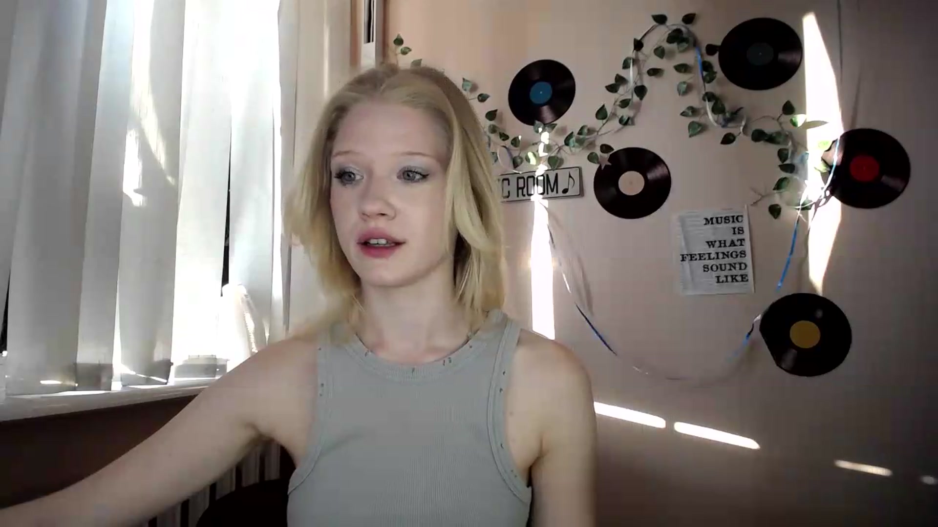 Gallery image thumbnail from Angel_baby's myfreecams stream on, 07/09/2026, 17:08 image 16 of 20