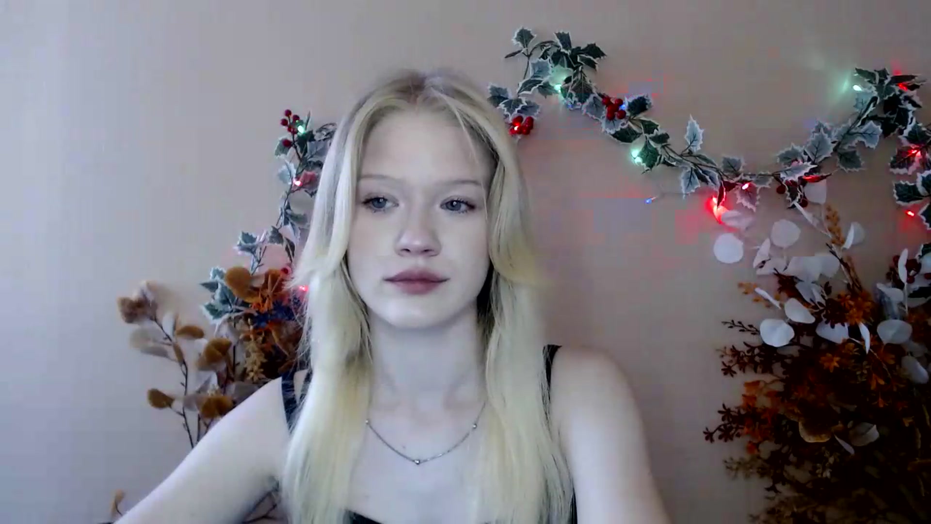 Gallery image thumbnail from Angel_baby's myfreecams stream on, 07/10/2026, 15:17 image 16 of 20