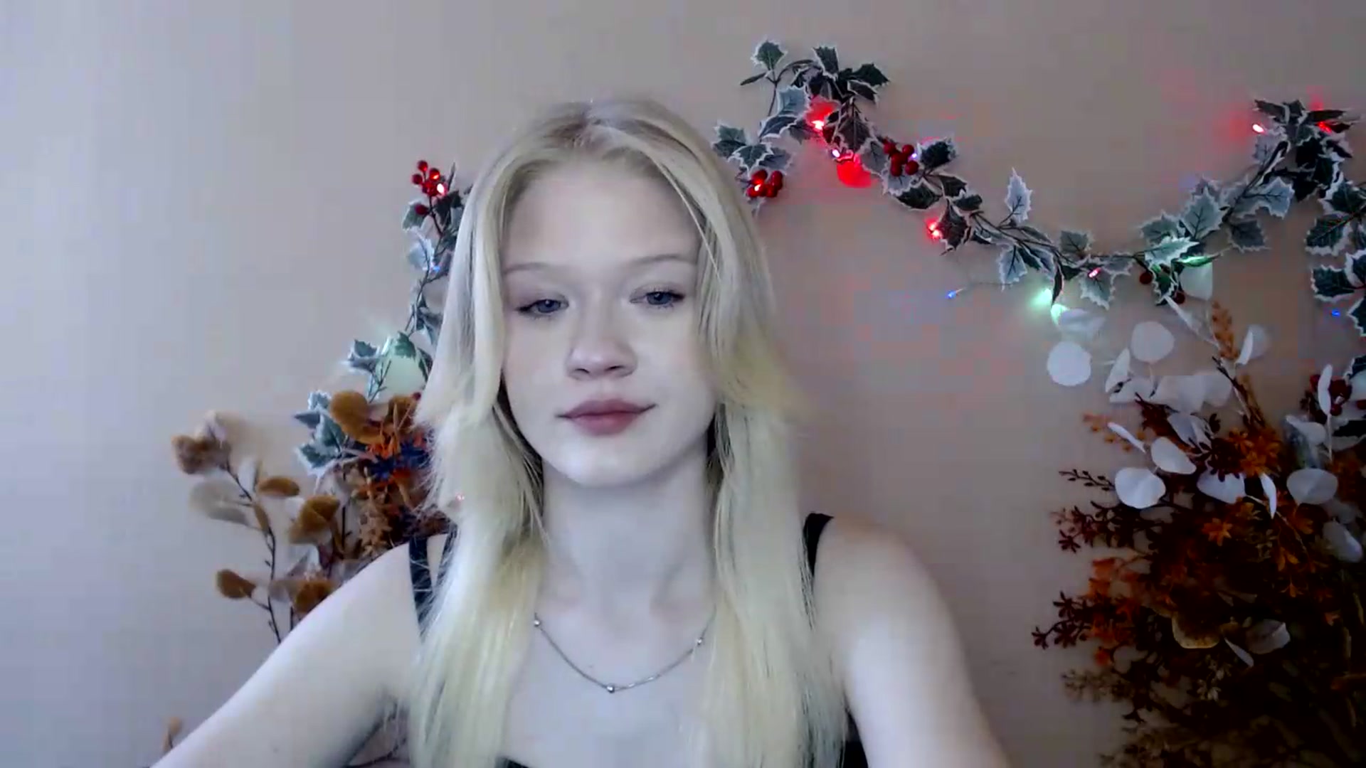Gallery image thumbnail from Angel_baby's myfreecams stream on, 07/10/2026, 15:17 image 17 of 20