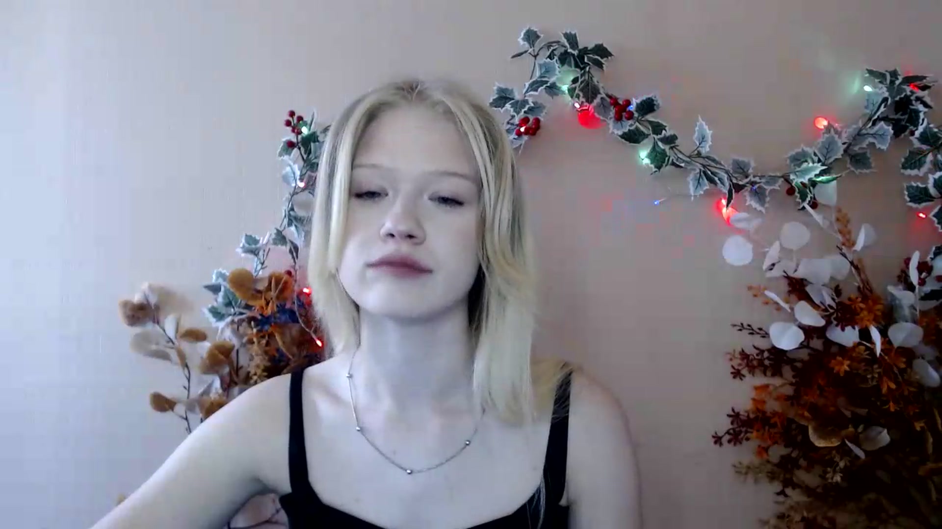 Gallery image thumbnail from Angel_baby's myfreecams stream on, 07/10/2026, 15:44 image 14 of 20