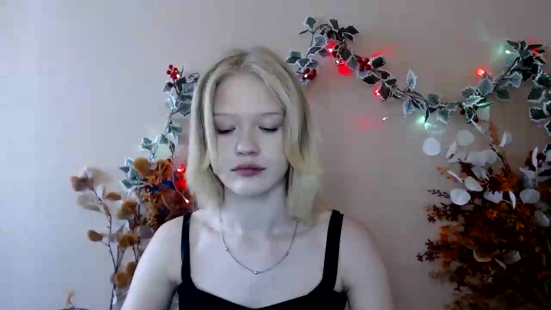 Gallery image thumbnail from Angel_baby's myfreecams stream on, 07/10/2026, 15:44 image 18 of 20