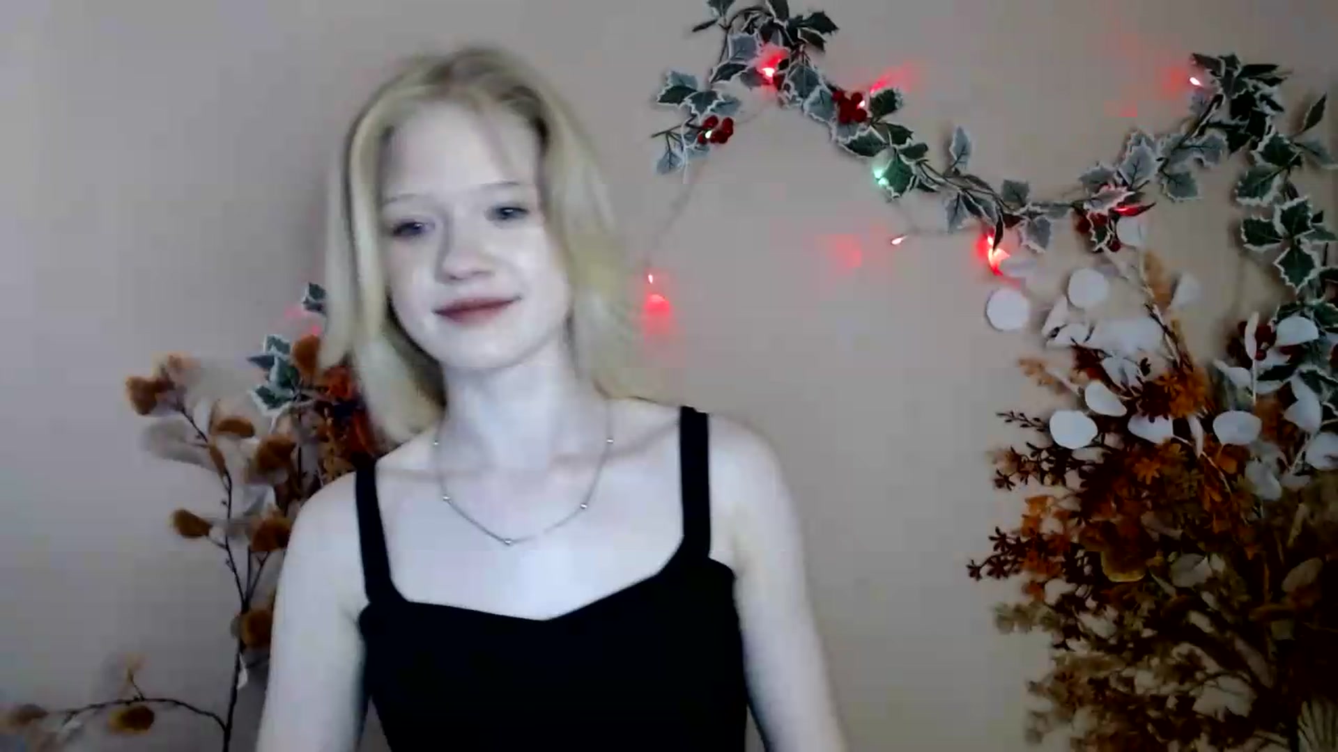 Gallery image thumbnail from Angel_baby's myfreecams stream on, 07/10/2026, 17:34 image 13 of 20
