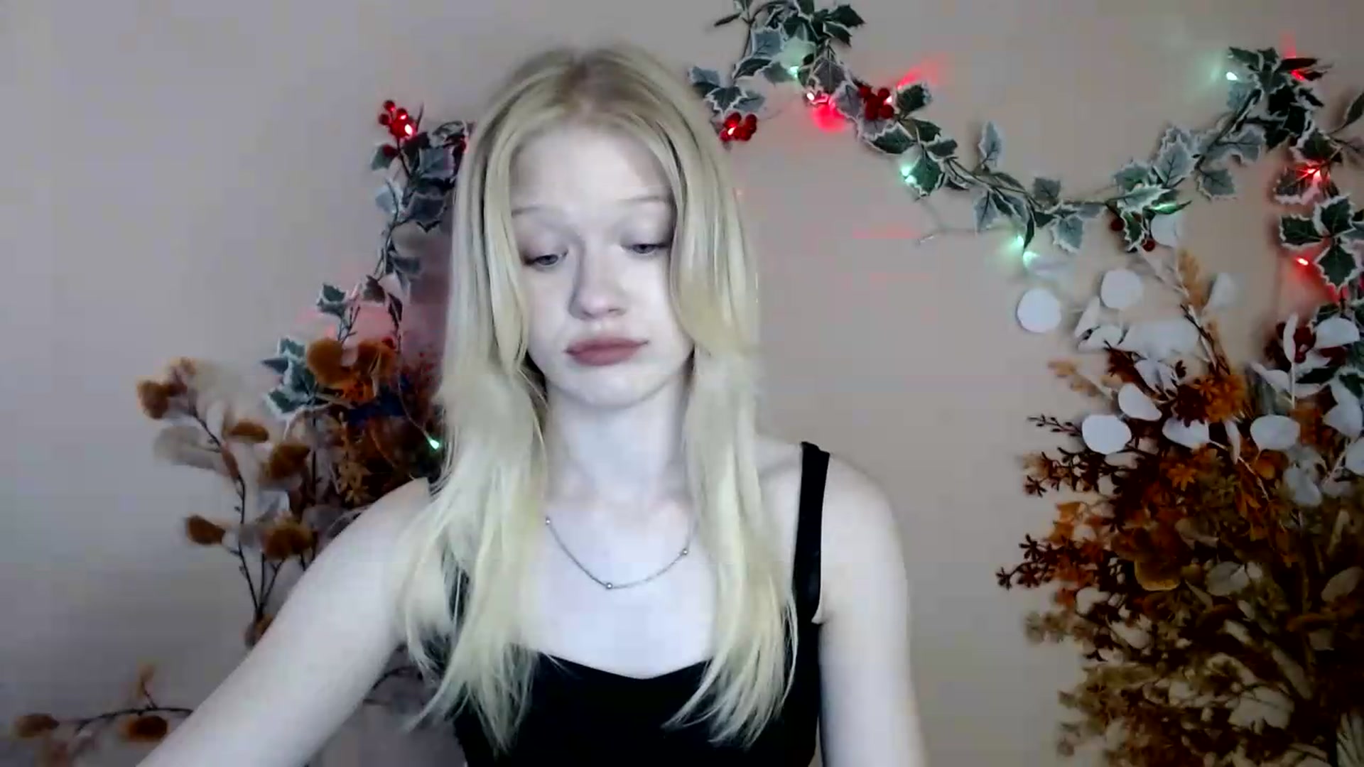 Gallery image thumbnail from Angel_baby's myfreecams stream on, 07/10/2026, 17:34 image 6 of 20