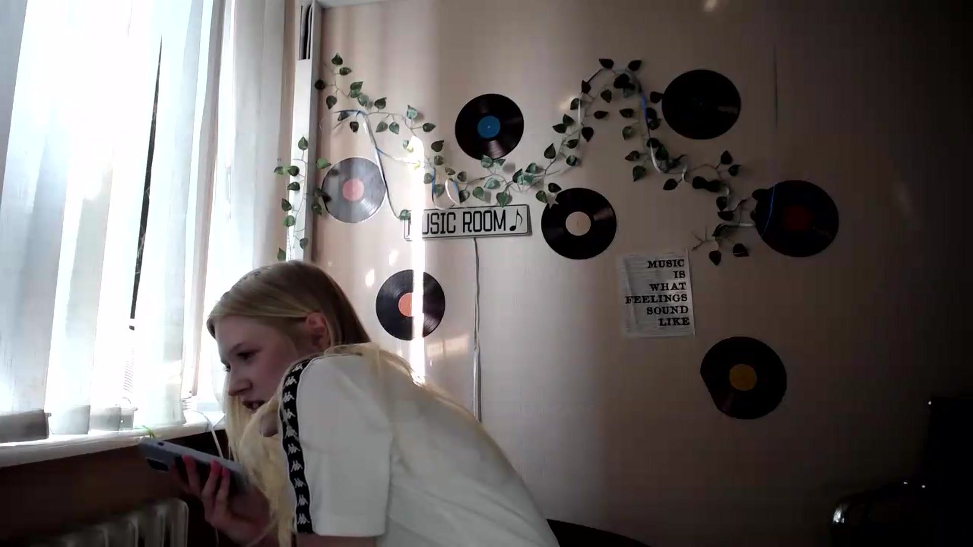 Gallery image thumbnail from Angel_baby's myfreecams stream on, 07/16/2026, 15:35 image 10 of 20