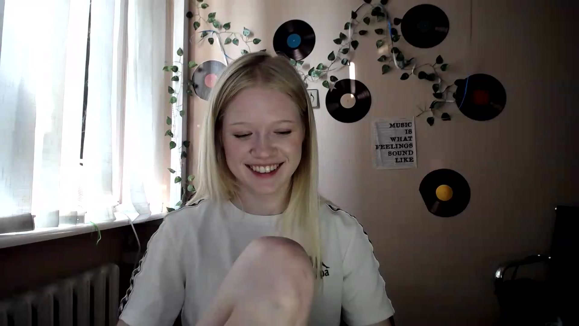Gallery image thumbnail from Angel_baby's myfreecams stream on, 07/16/2026, 15:35 image 19 of 20