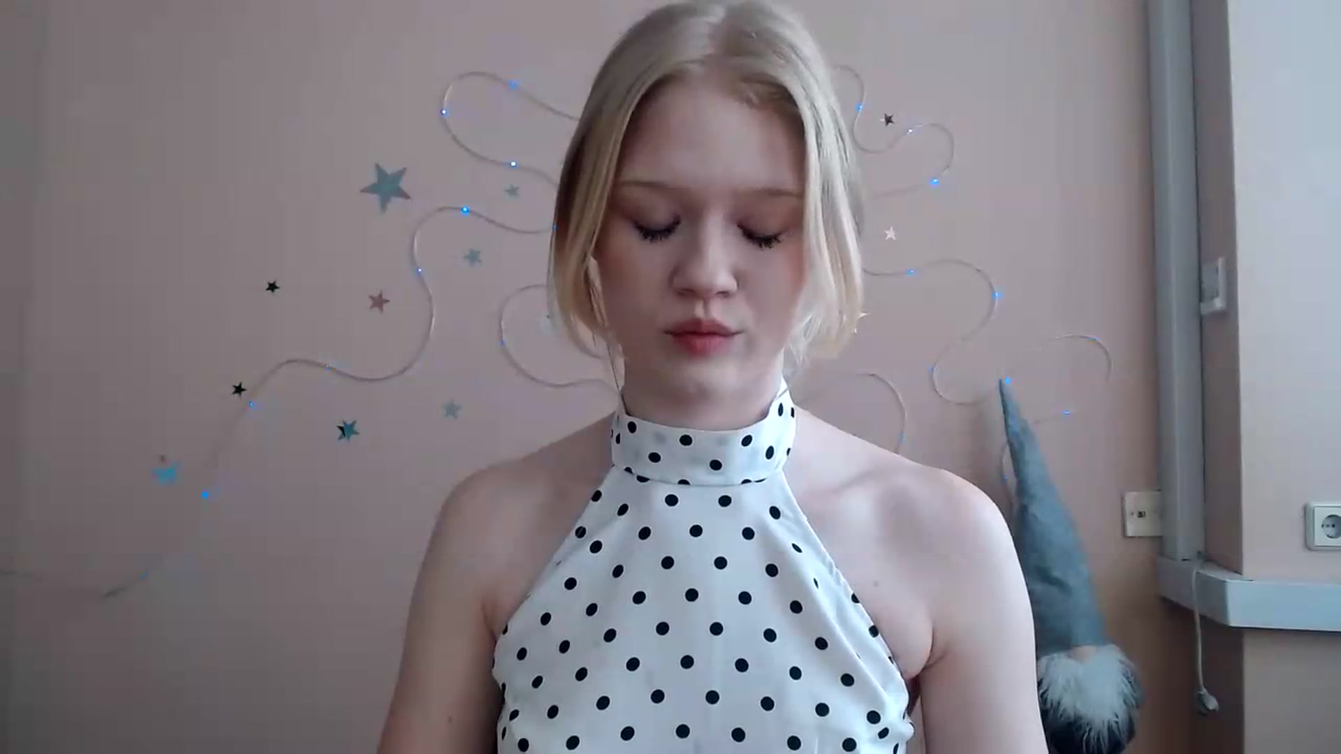 Gallery image thumbnail from Angel_baby's myfreecams stream on, 07/17/2026, 16:19 image 13 of 20
