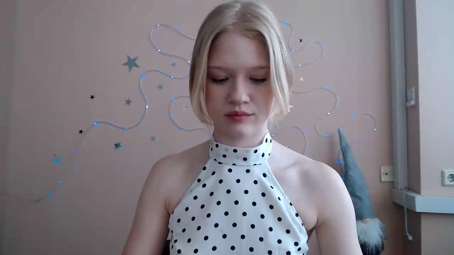 Gallery image thumbnail from Angel_baby's myfreecams stream on, 07/17/2026, 16:19 image 16 of 20