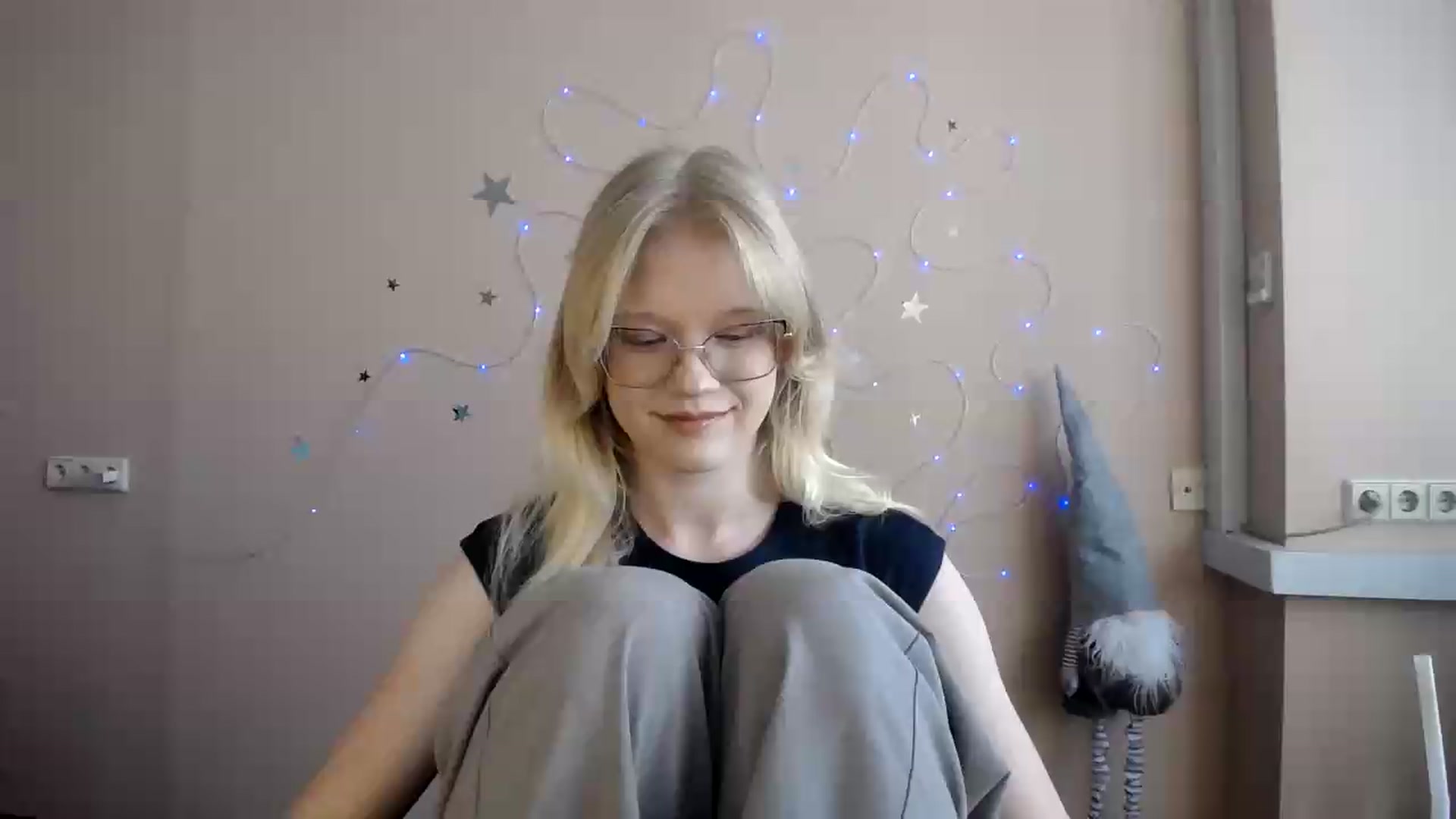 Gallery image thumbnail from Angel_baby's myfreecams stream on, 07/18/2026, 14:07 image 8 of 20