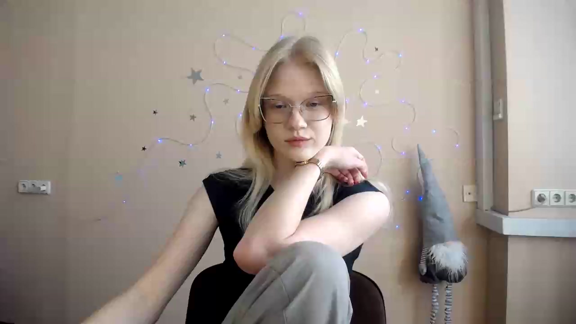 Gallery image thumbnail from Angel_baby's myfreecams stream on, 07/18/2026, 14:31 image 18 of 20