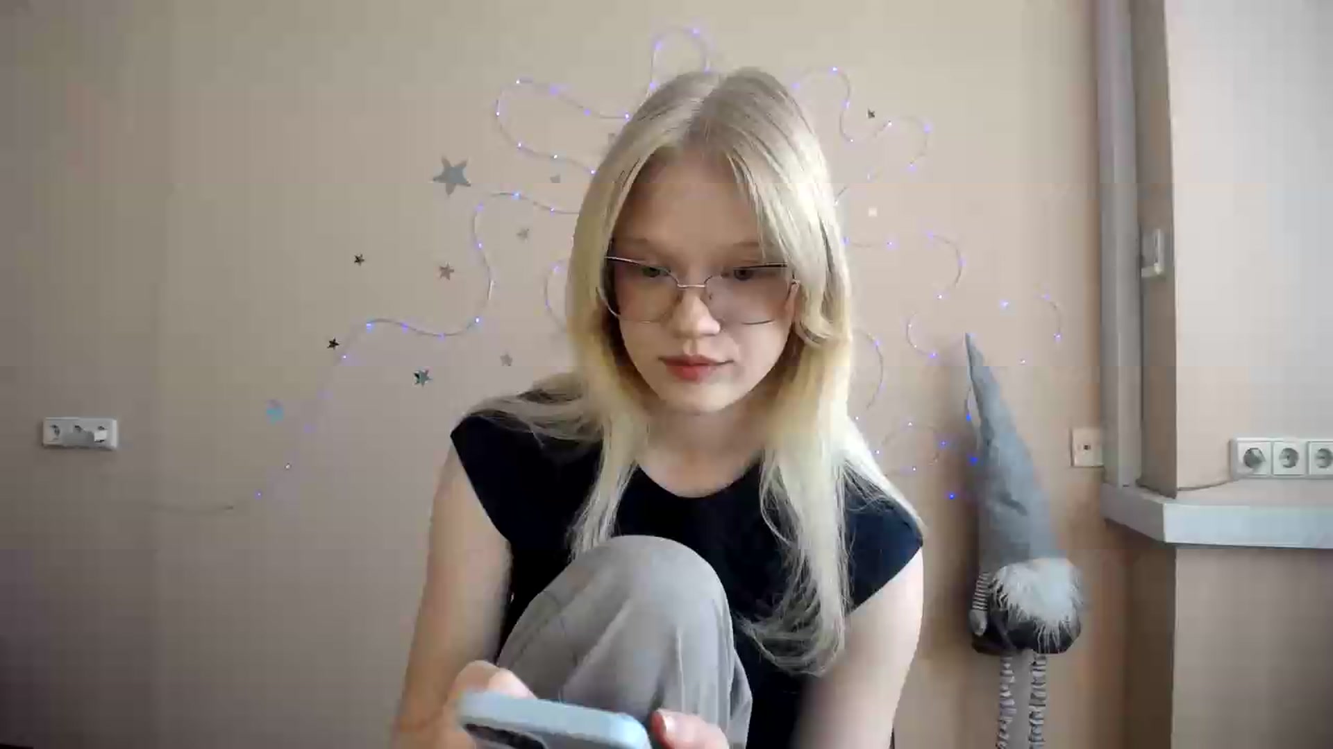 Gallery image thumbnail from Angel_baby's myfreecams stream on, 07/18/2026, 14:31 image 15 of 20