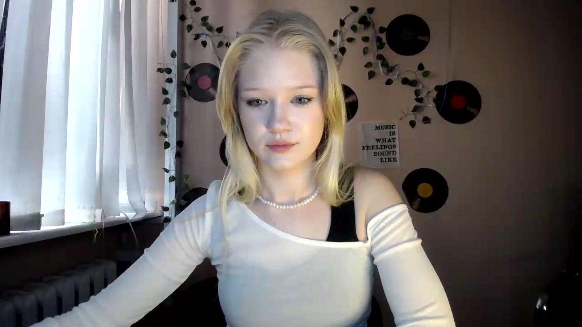 Gallery image thumbnail from Angel_baby's myfreecams stream on, 07/19/2026, 16:02 image 17 of 20