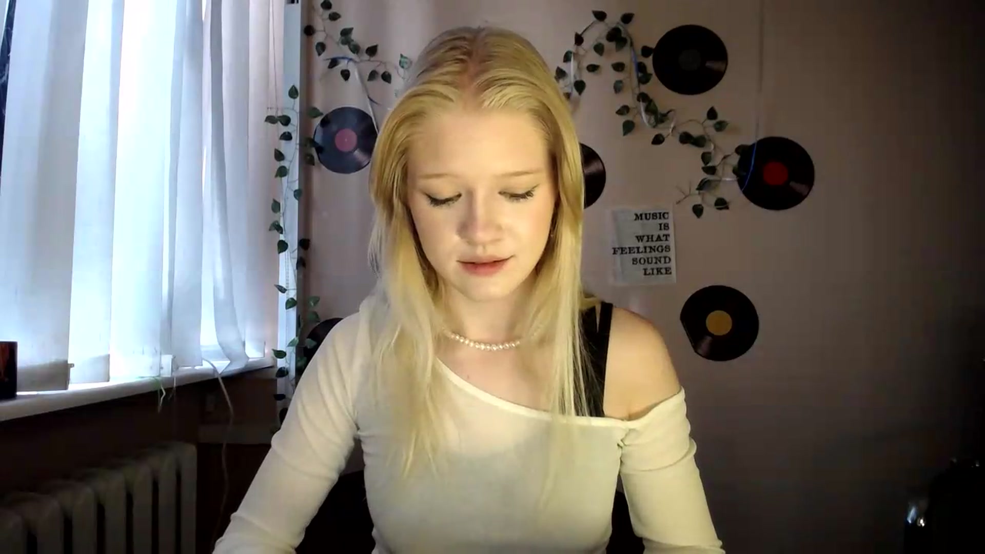 Gallery image thumbnail from Angel_baby's myfreecams stream on, 07/19/2026, 16:02 image 13 of 20