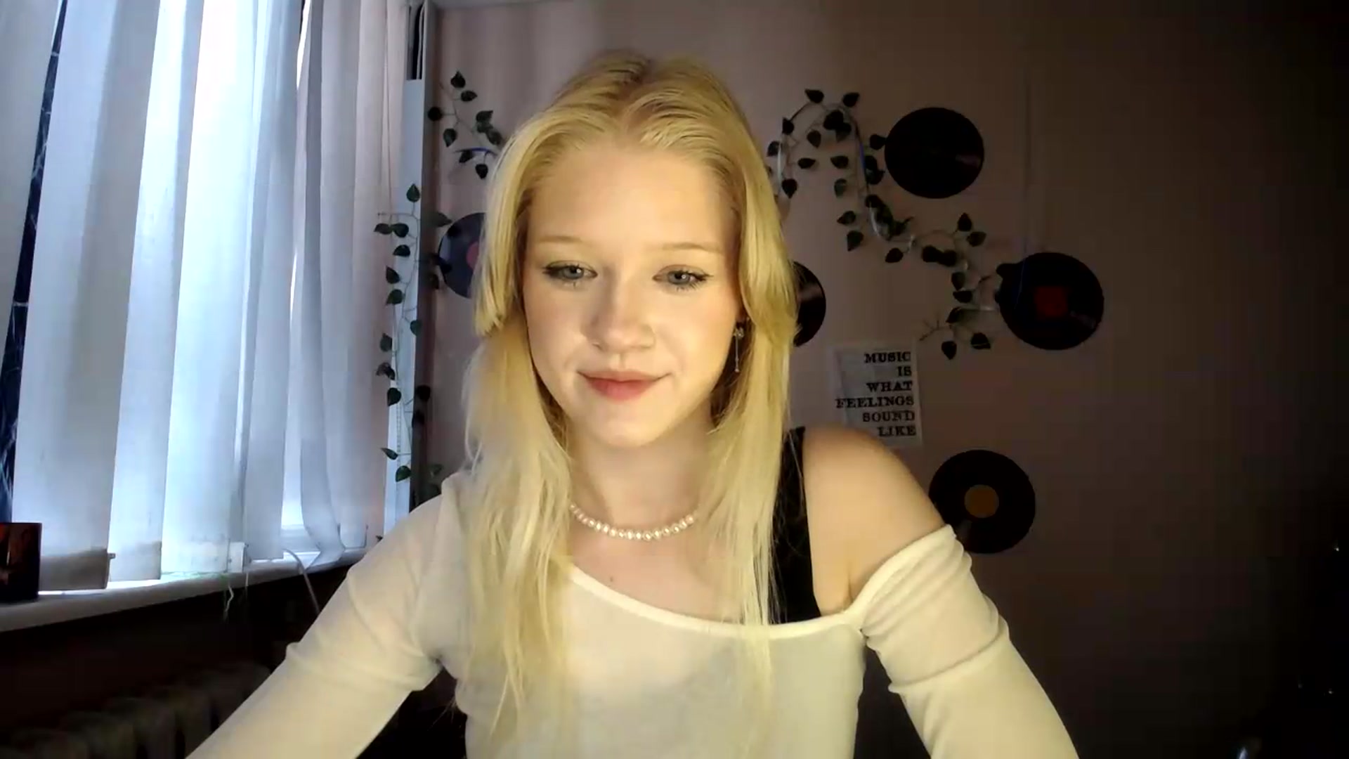 Gallery image thumbnail from Angel_baby's myfreecams stream on, 07/19/2026, 16:02 image 3 of 20