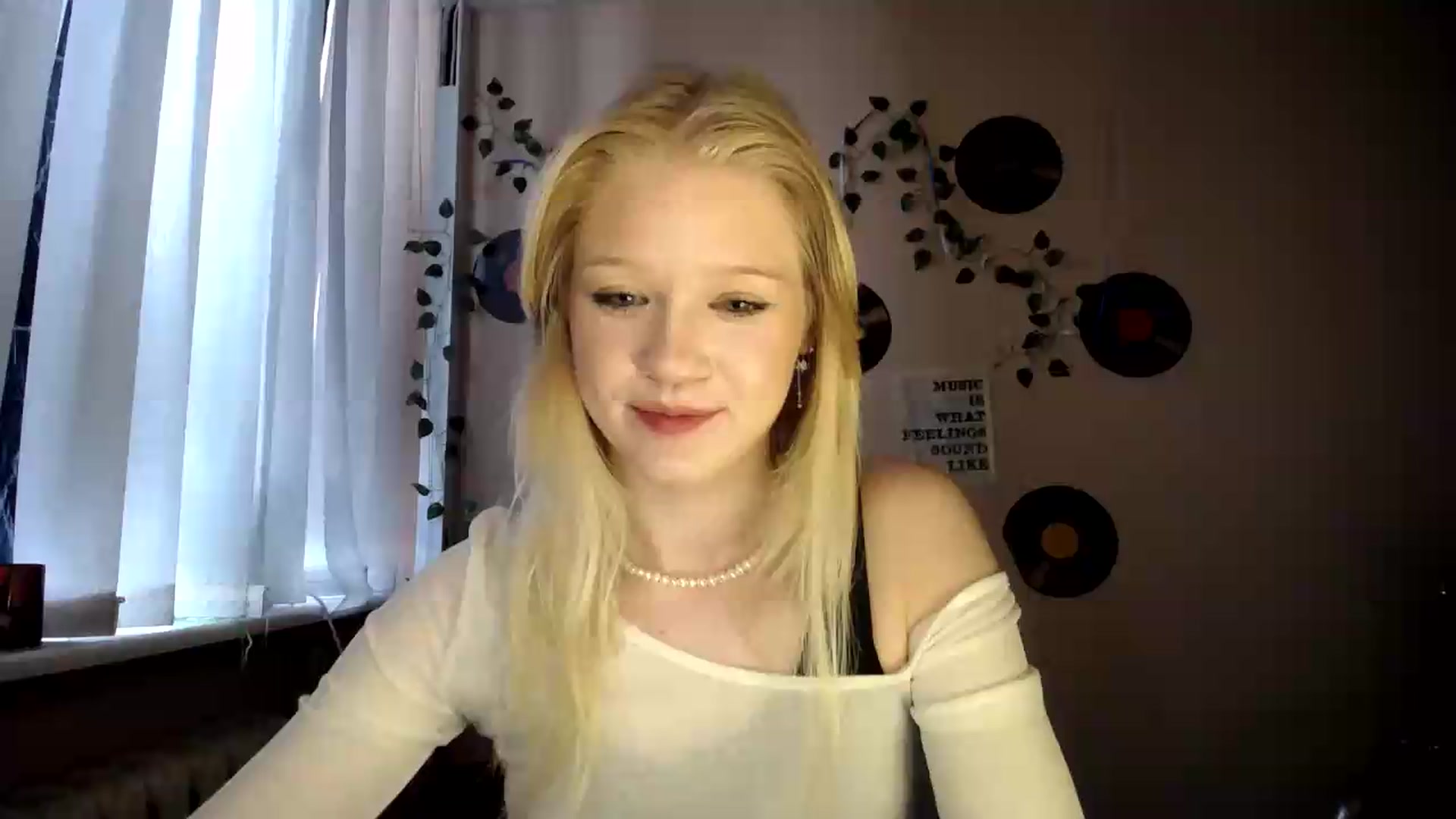 Gallery image thumbnail from Angel_baby's myfreecams stream on, 07/19/2026, 16:02 image 4 of 20