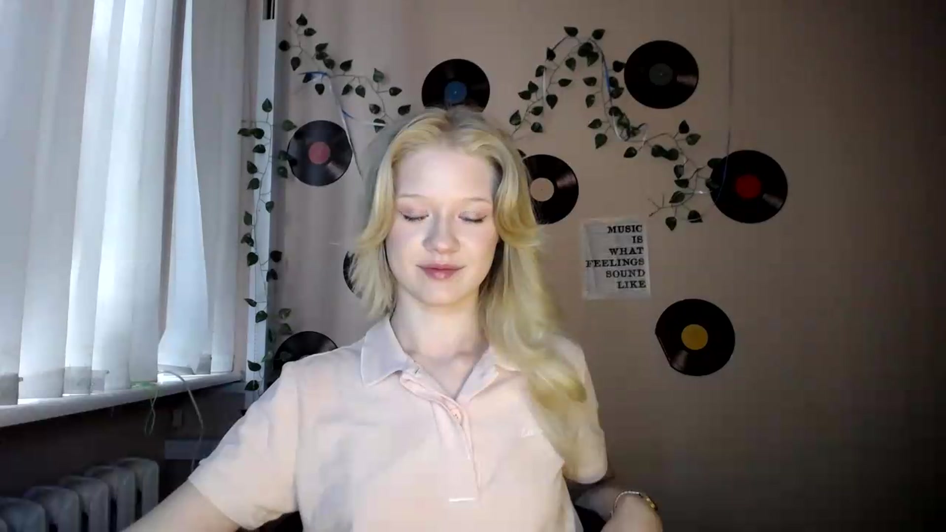 Gallery image thumbnail from Angel_baby's myfreecams stream on, 07/21/2026, 15:22 image 2 of 20