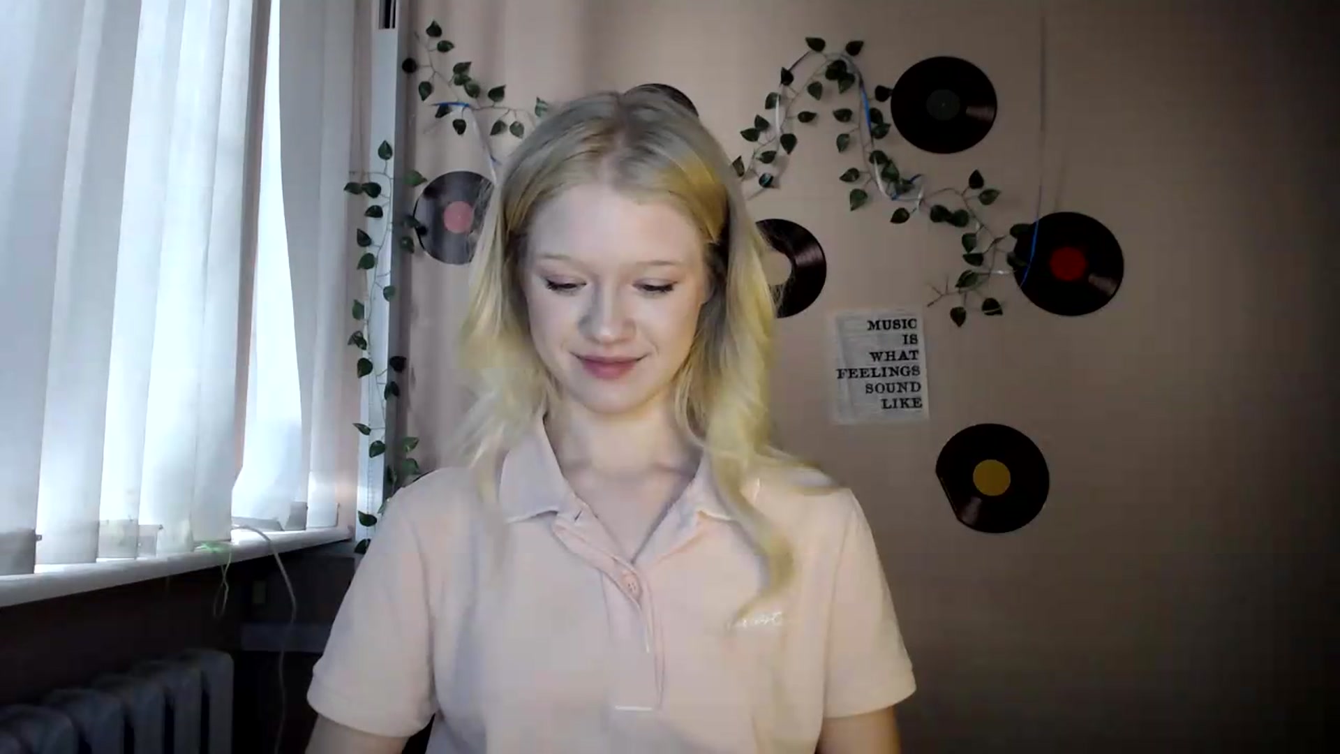 Gallery image thumbnail from Angel_baby's myfreecams stream on, 07/21/2026, 15:42 image 15 of 20