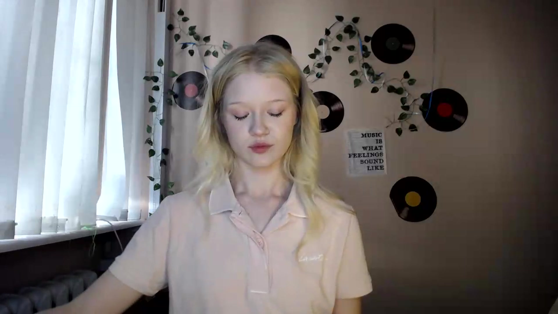 Gallery image thumbnail from Angel_baby's myfreecams stream on, 07/21/2026, 15:42 image 16 of 20