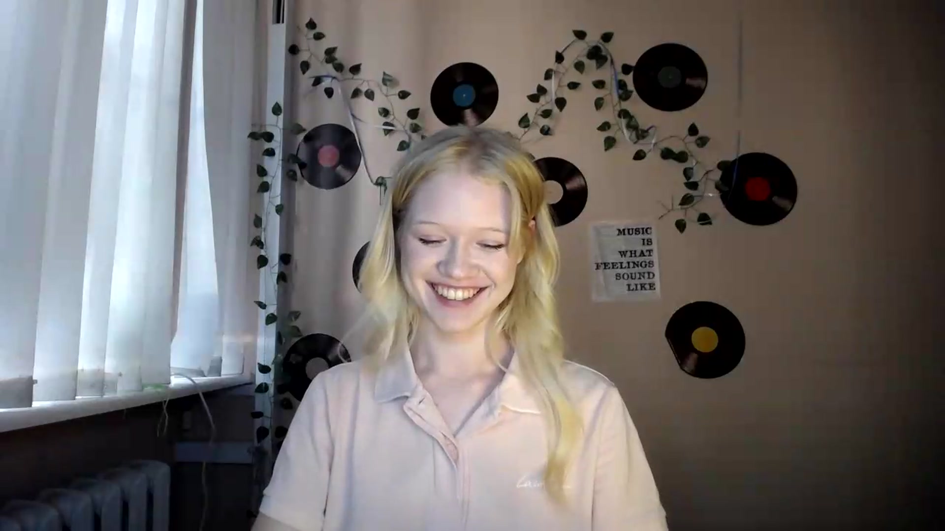 Gallery image thumbnail from Angel_baby's myfreecams stream on, 07/21/2026, 16:33 image 15 of 20