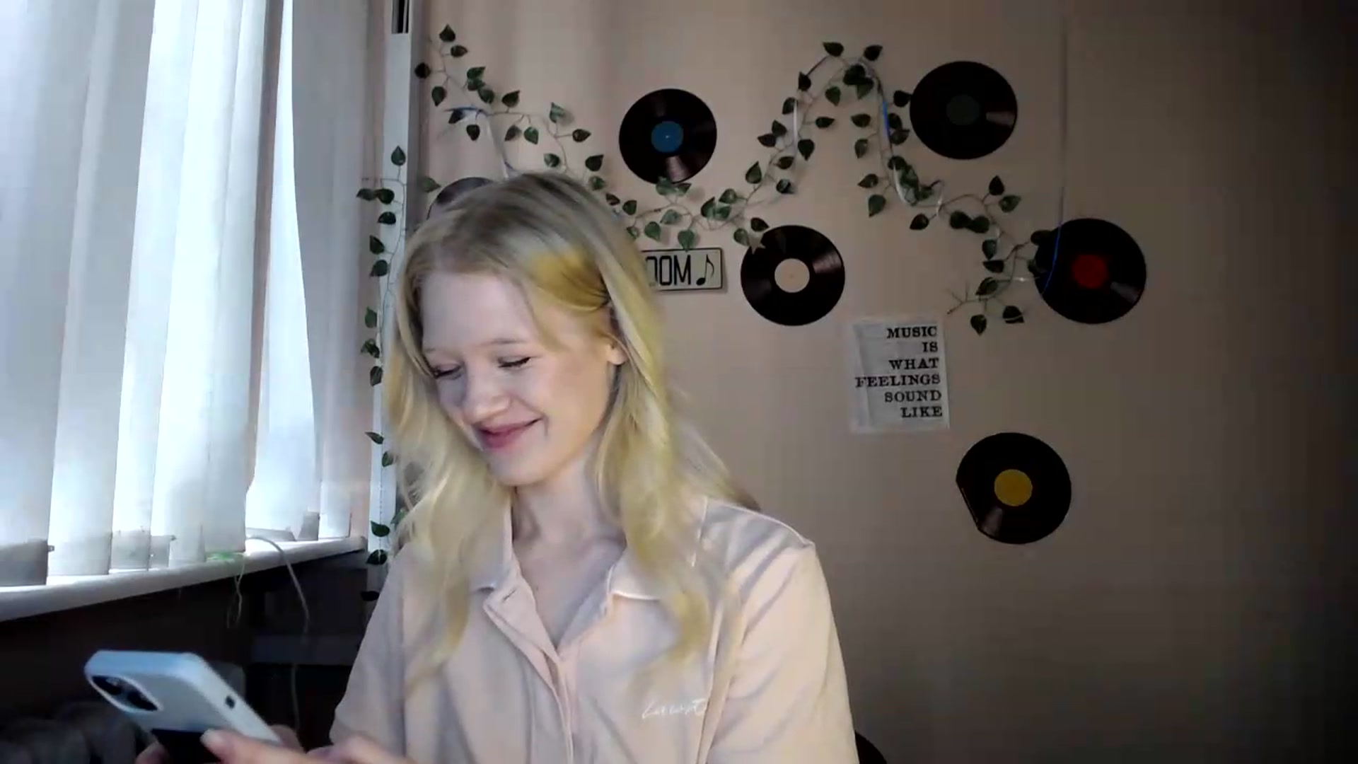 Gallery image thumbnail from Angel_baby's myfreecams stream on, 07/21/2026, 16:33 image 7 of 20