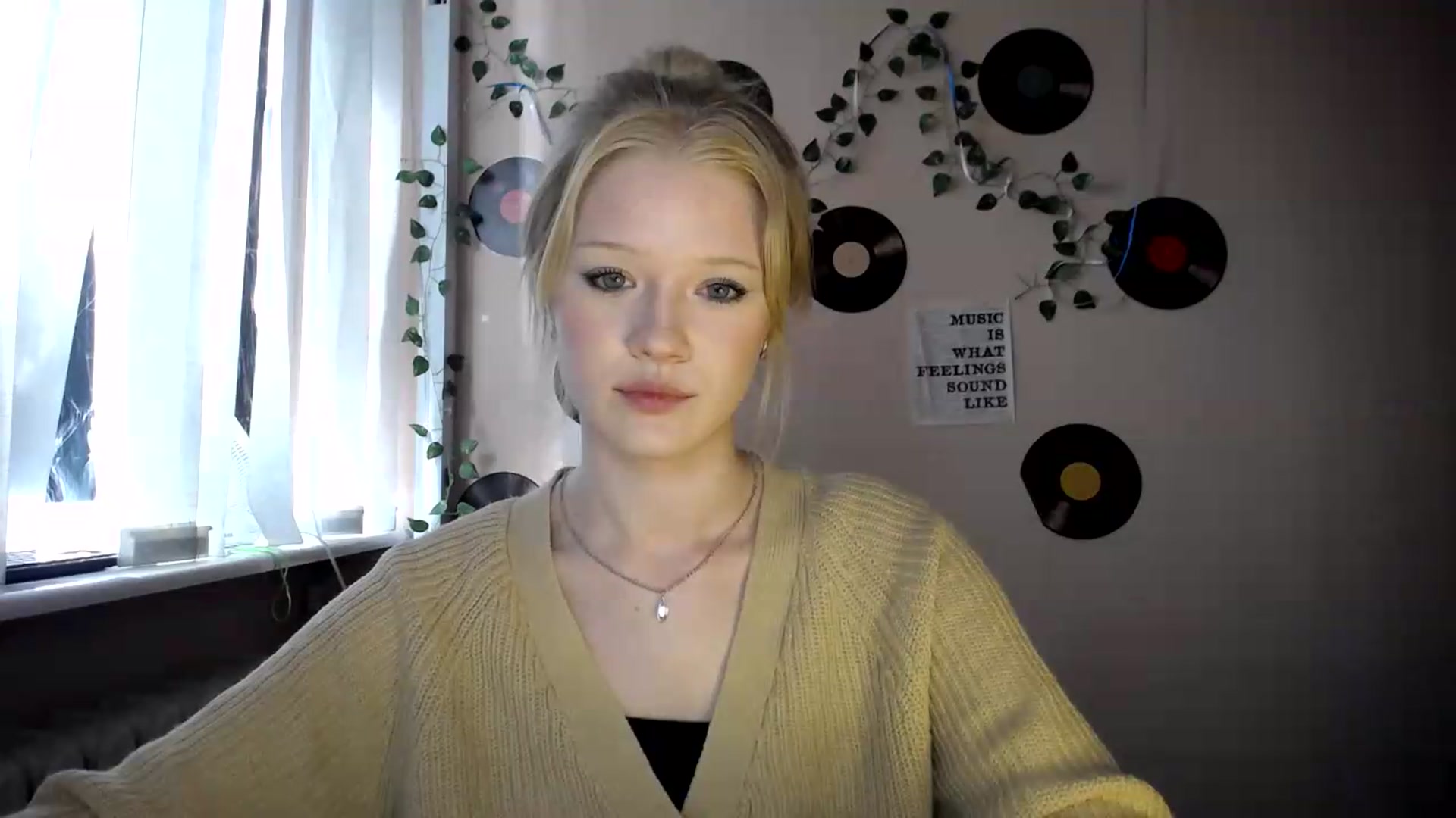 Gallery image thumbnail from Angel_baby's myfreecams stream on, 07/23/2026, 14:07 image 18 of 20