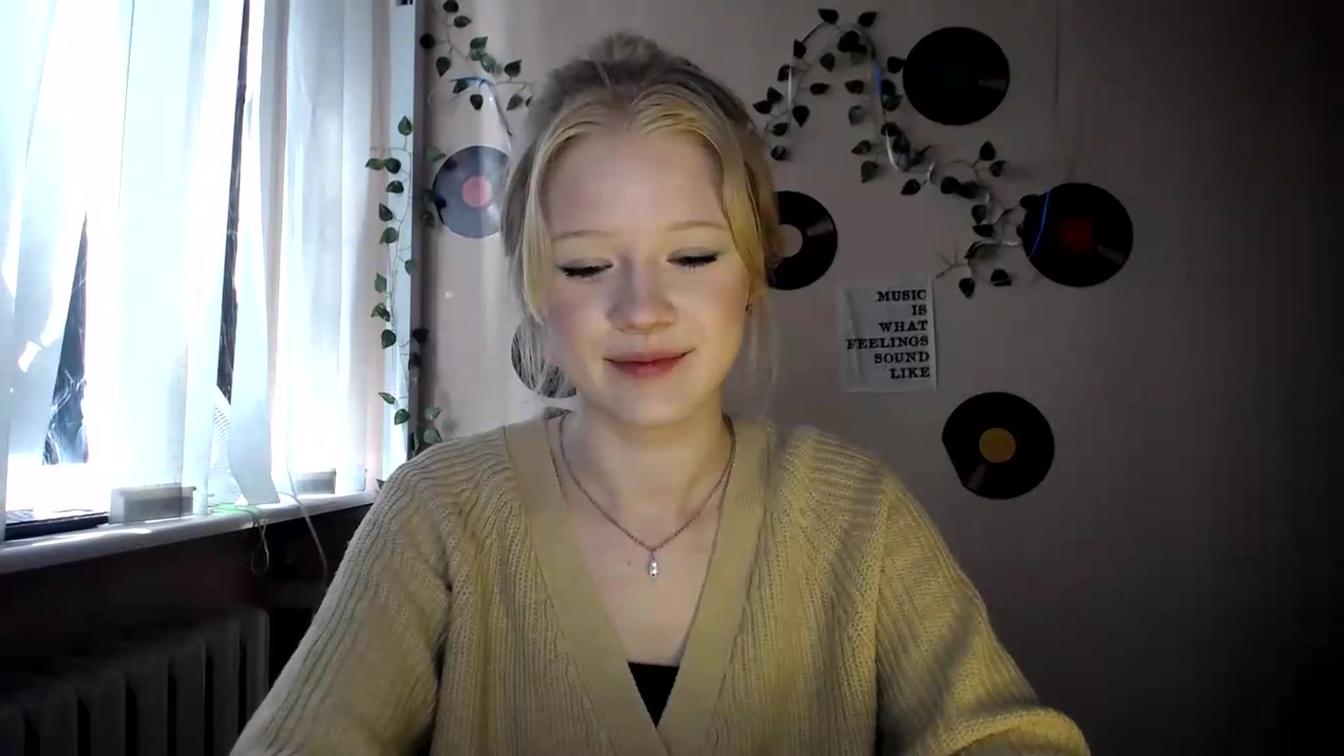 Gallery image thumbnail from Angel_baby's myfreecams stream on, 07/23/2026, 14:07 image 13 of 20