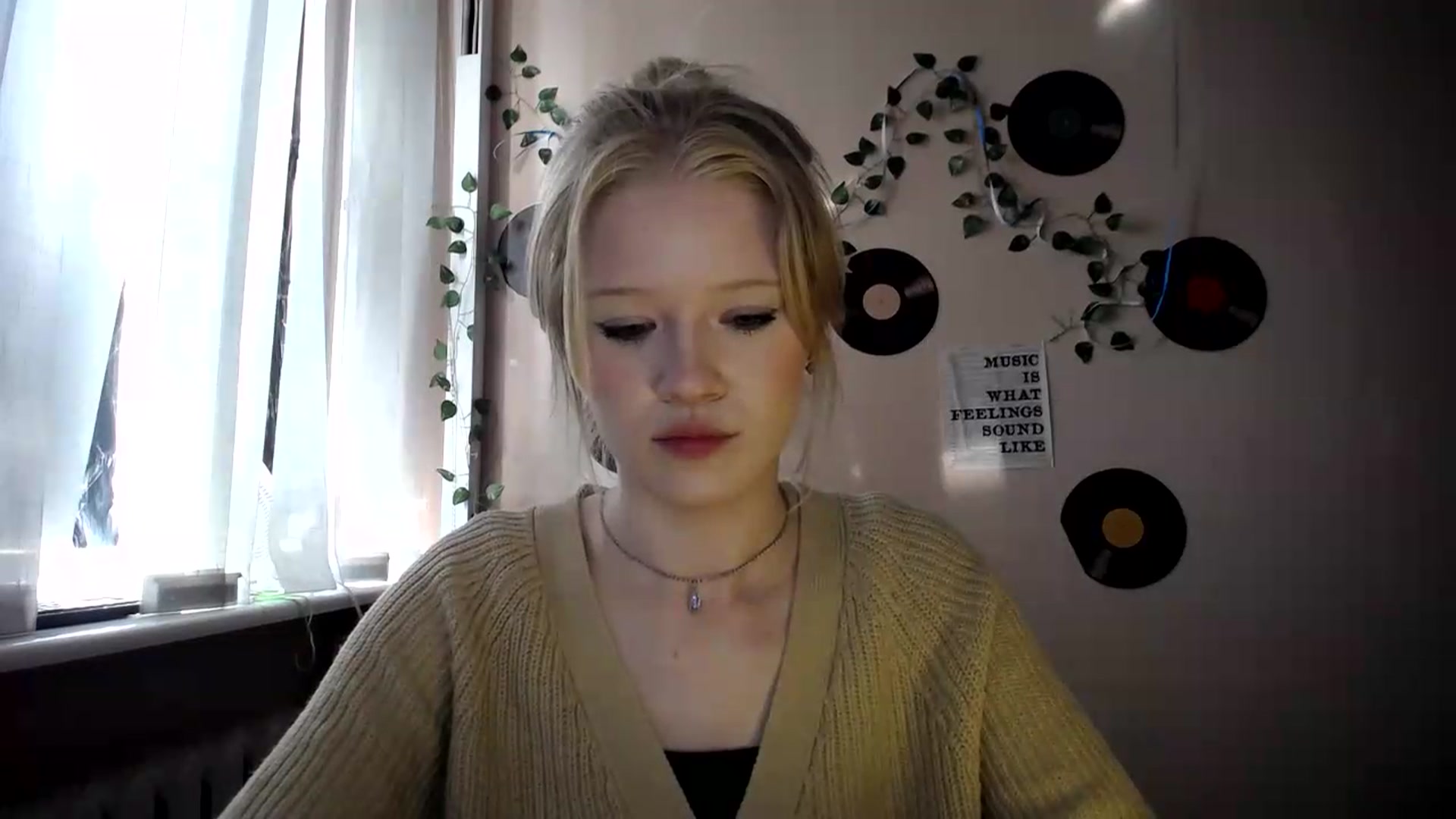 Gallery image thumbnail from Angel_baby's myfreecams stream on, 07/23/2026, 15:14 image 15 of 20