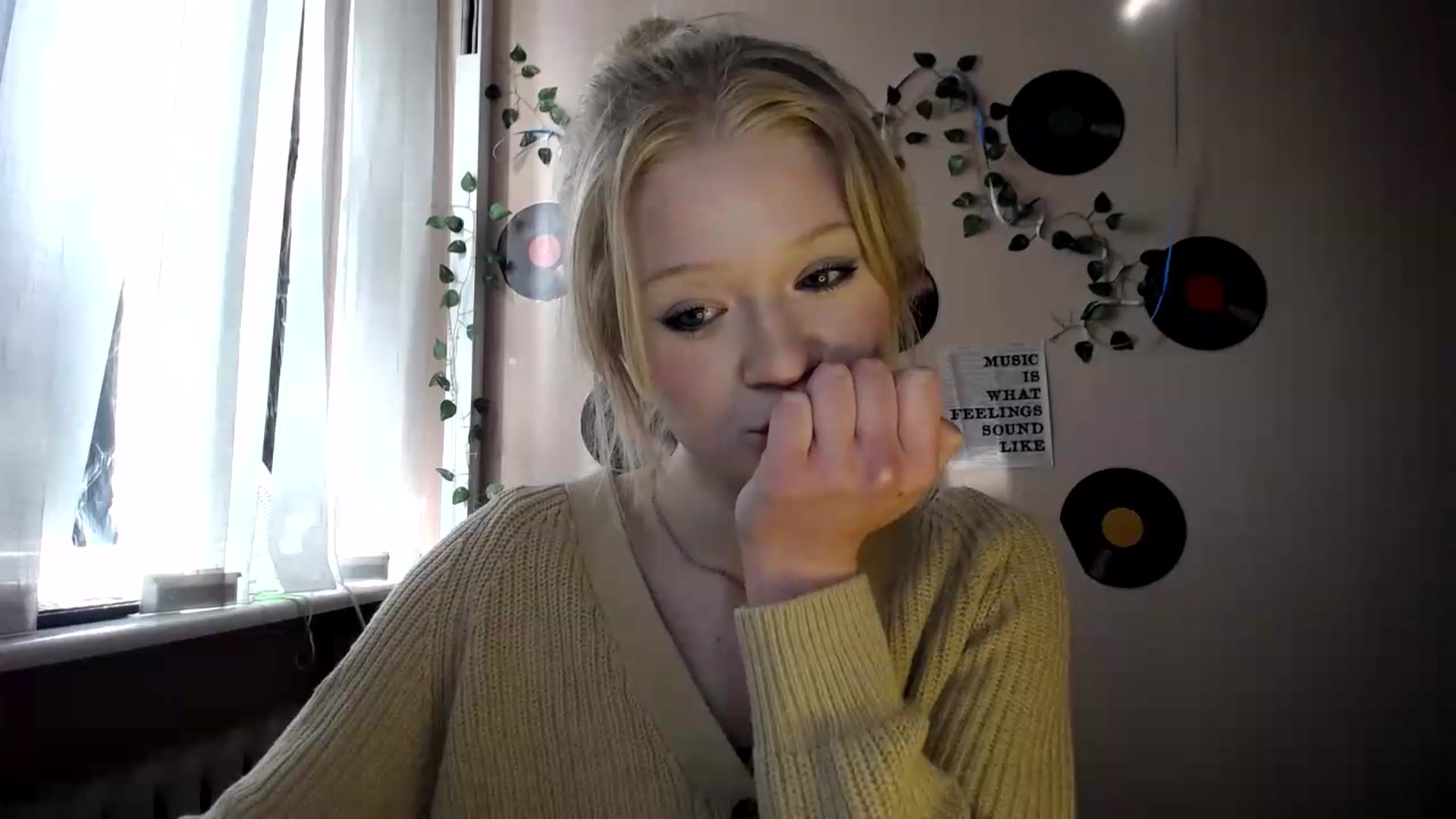 Gallery image thumbnail from Angel_baby's myfreecams stream on, 07/23/2026, 15:14 image 20 of 20