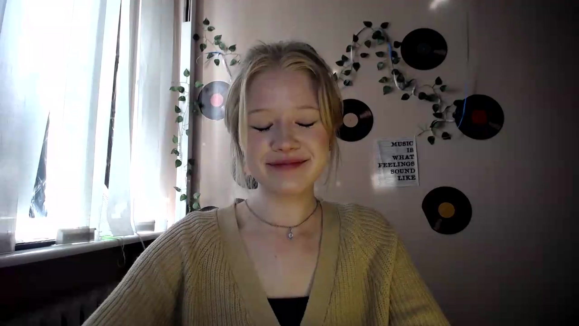 Gallery image thumbnail from Angel_baby's myfreecams stream on, 07/23/2026, 15:14 image 9 of 20