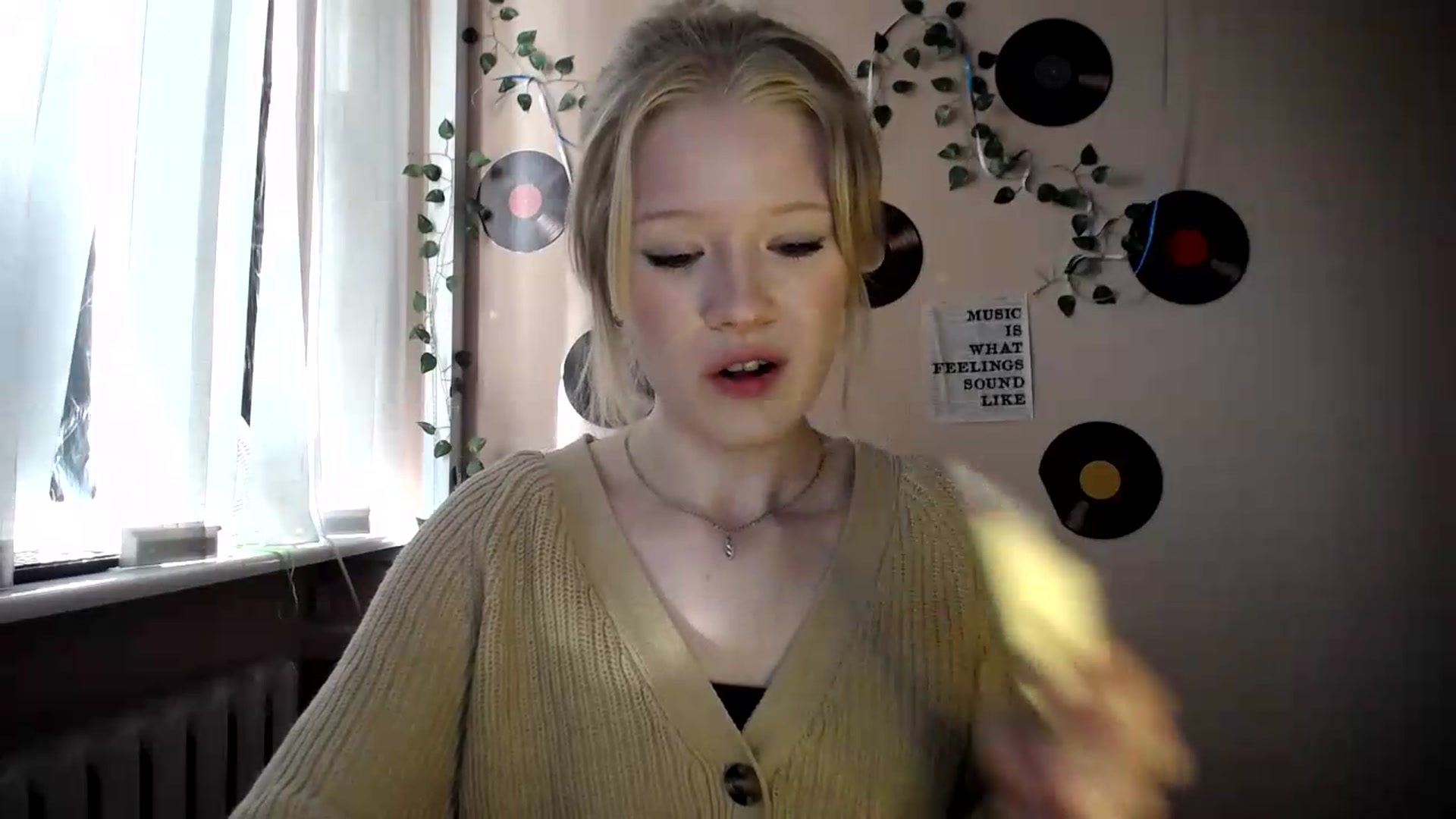 Gallery image thumbnail from Angel_baby's myfreecams stream on, 07/23/2026, 16:08 image 14 of 20