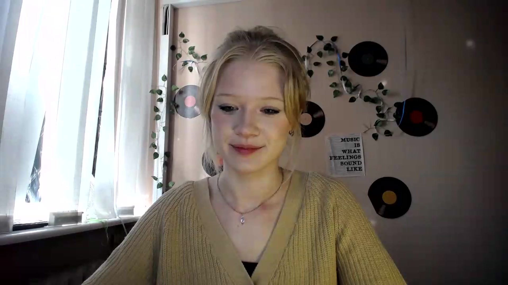 Gallery image thumbnail from Angel_baby's myfreecams stream on, 07/23/2026, 16:08 image 2 of 20