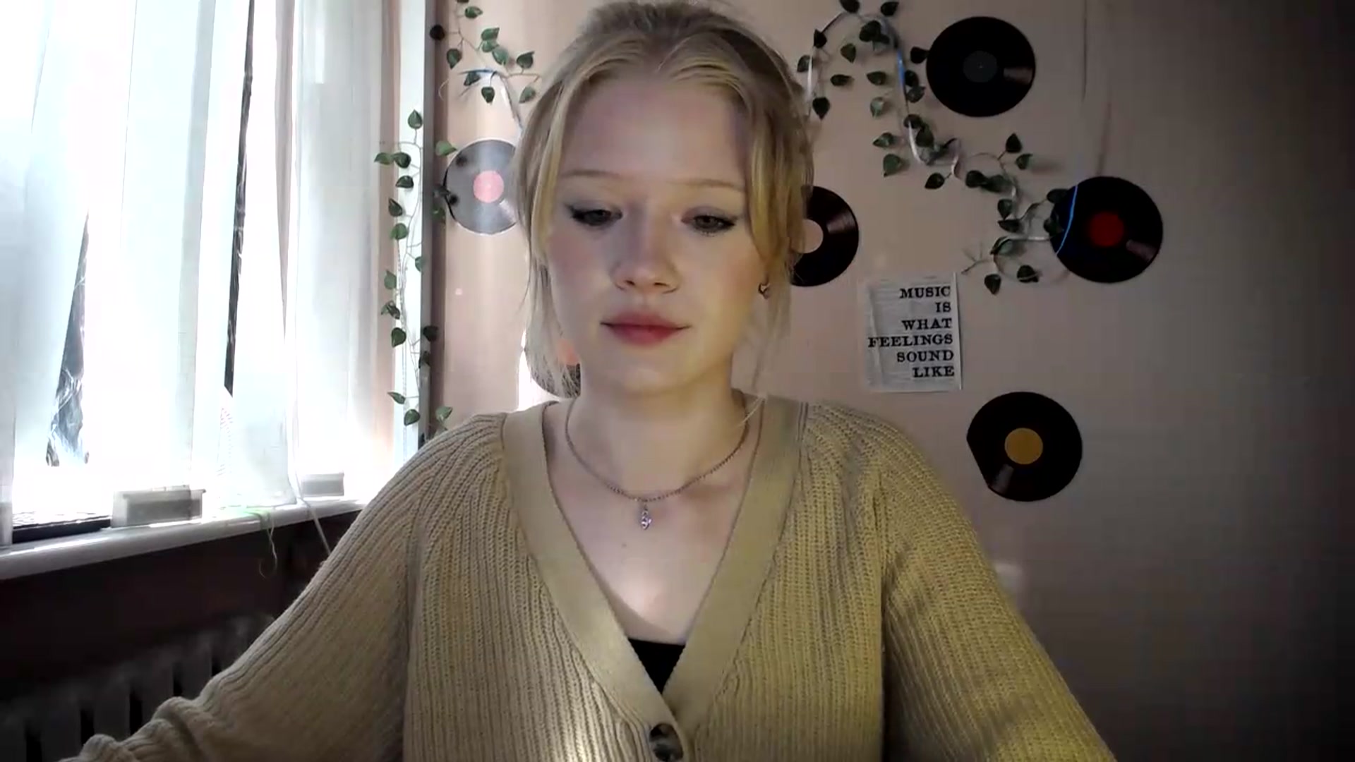 Gallery image thumbnail from Angel_baby's myfreecams stream on, 07/23/2026, 16:08 image 15 of 20