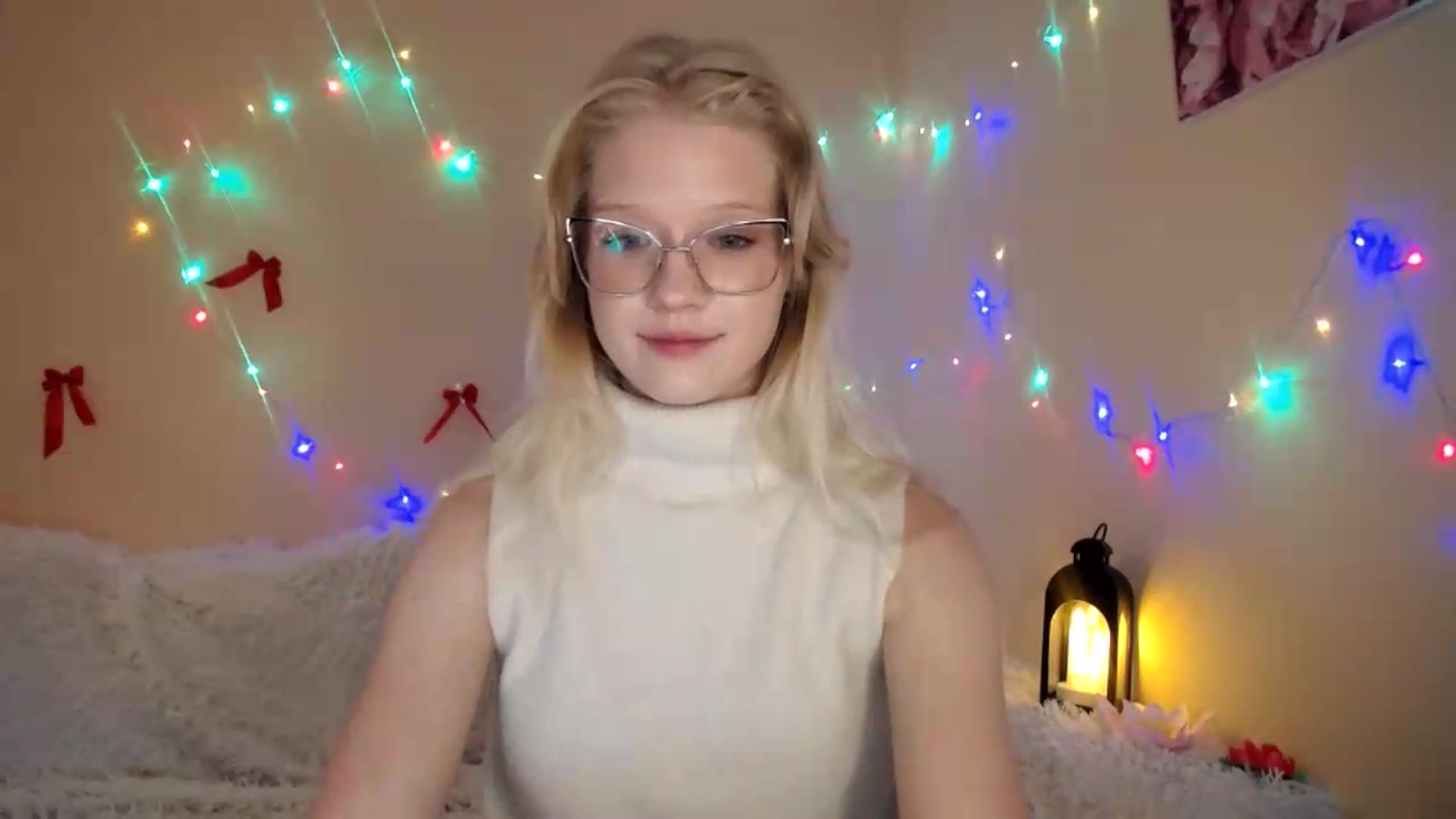 Gallery image thumbnail from Angel_baby's myfreecams stream on, 07/28/2026, 19:41 image 13 of 20