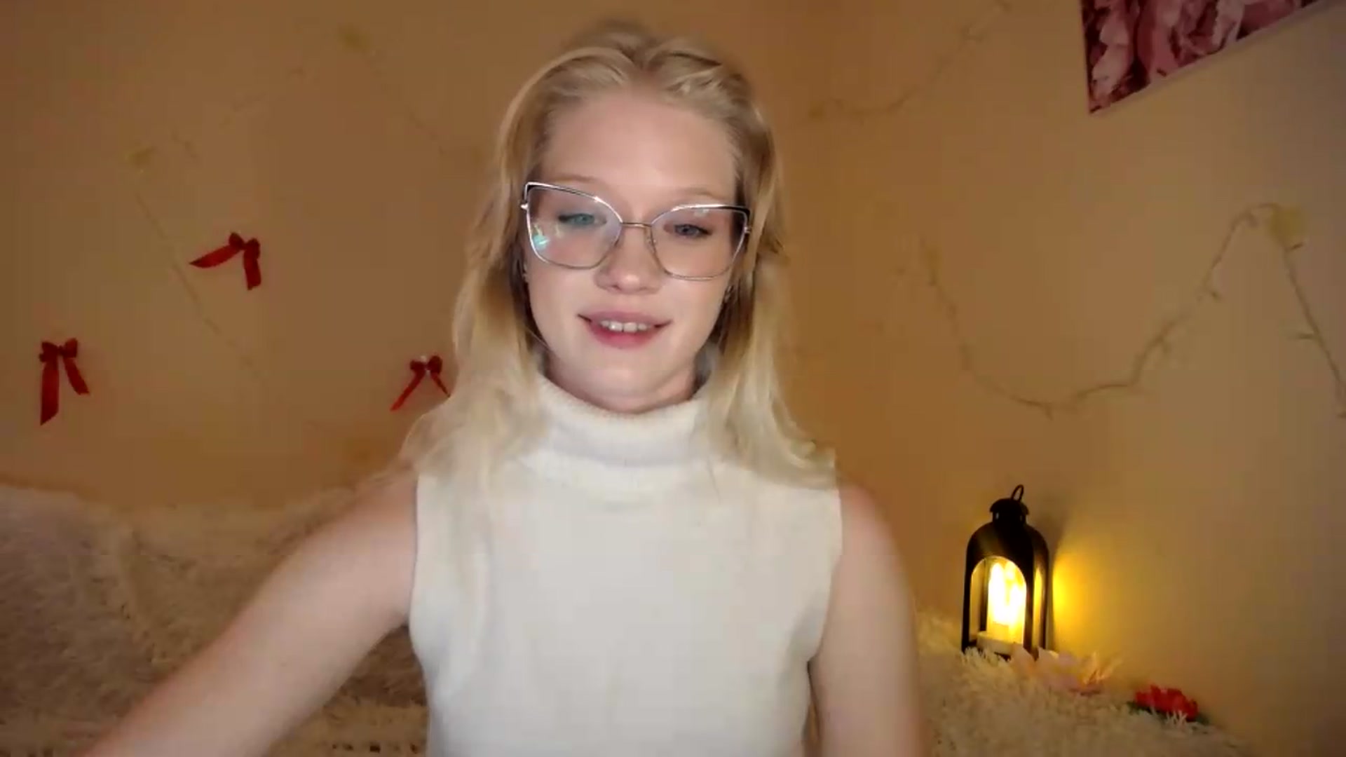 Gallery image thumbnail from Angel_baby's myfreecams stream on, 07/28/2026, 19:41 image 11 of 20