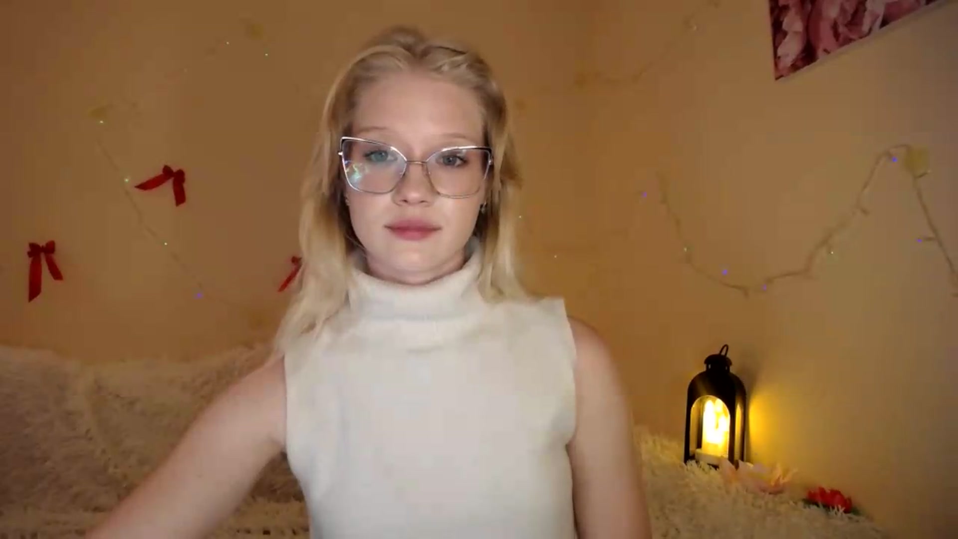 Gallery image thumbnail from Angel_baby's myfreecams stream on, 07/28/2026, 19:41 image 18 of 20