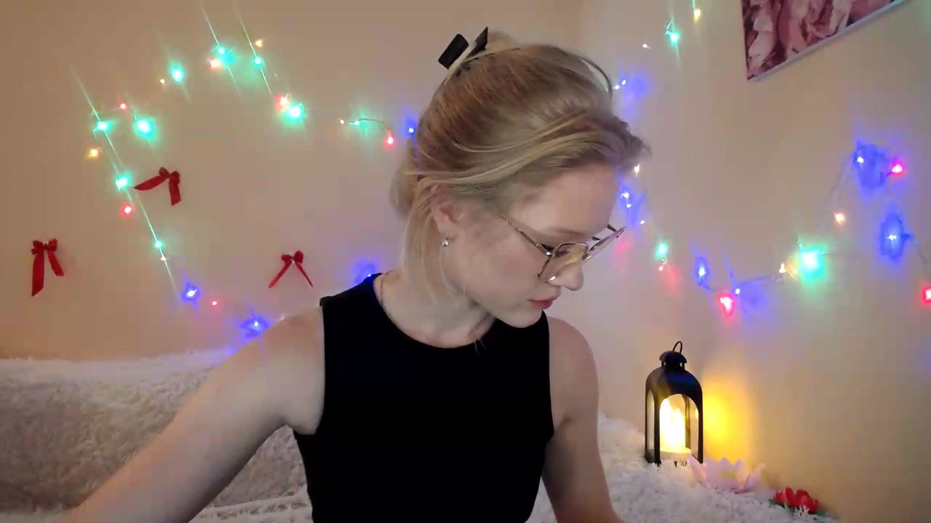 Gallery image thumbnail from Angel_baby's myfreecams stream on, 07/29/2026, 19:53 image 17 of 20
