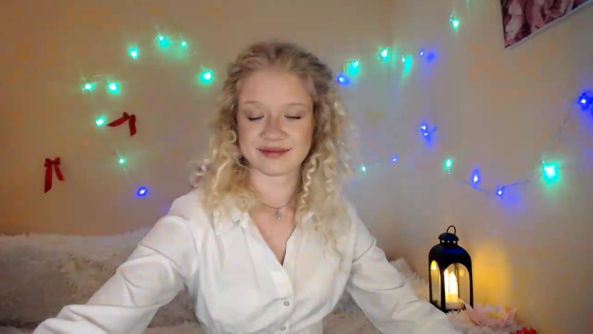 Gallery image thumbnail from Angel_baby's myfreecams stream on, 07/30/2026, 18:48 image 15 of 20