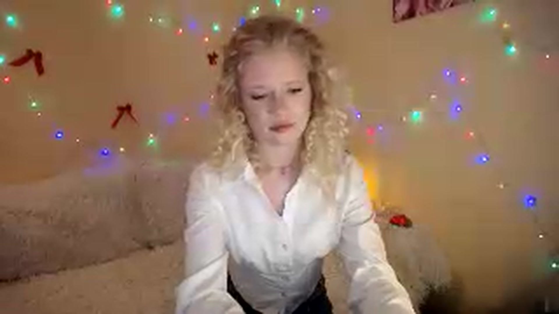 Gallery image thumbnail from Angel_baby's myfreecams stream on, 07/30/2026, 19:10 image 16 of 20