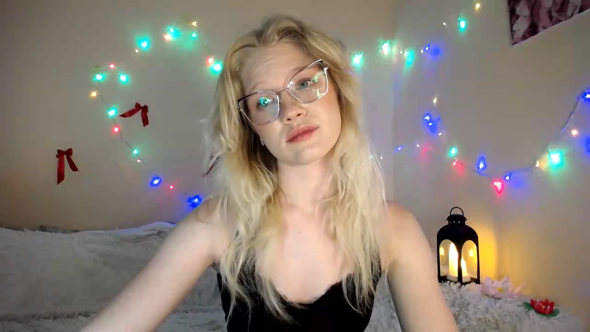 Gallery image thumbnail from Angel_baby's myfreecams stream on, 07/31/2026, 20:17 image 15 of 20