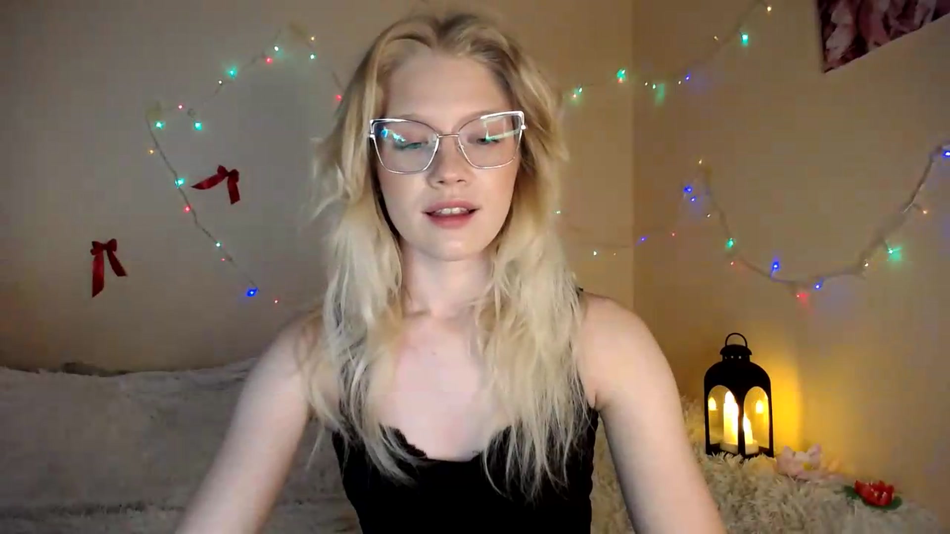 Gallery image thumbnail from Angel_baby's myfreecams stream on, 07/31/2026, 20:17 image 8 of 20