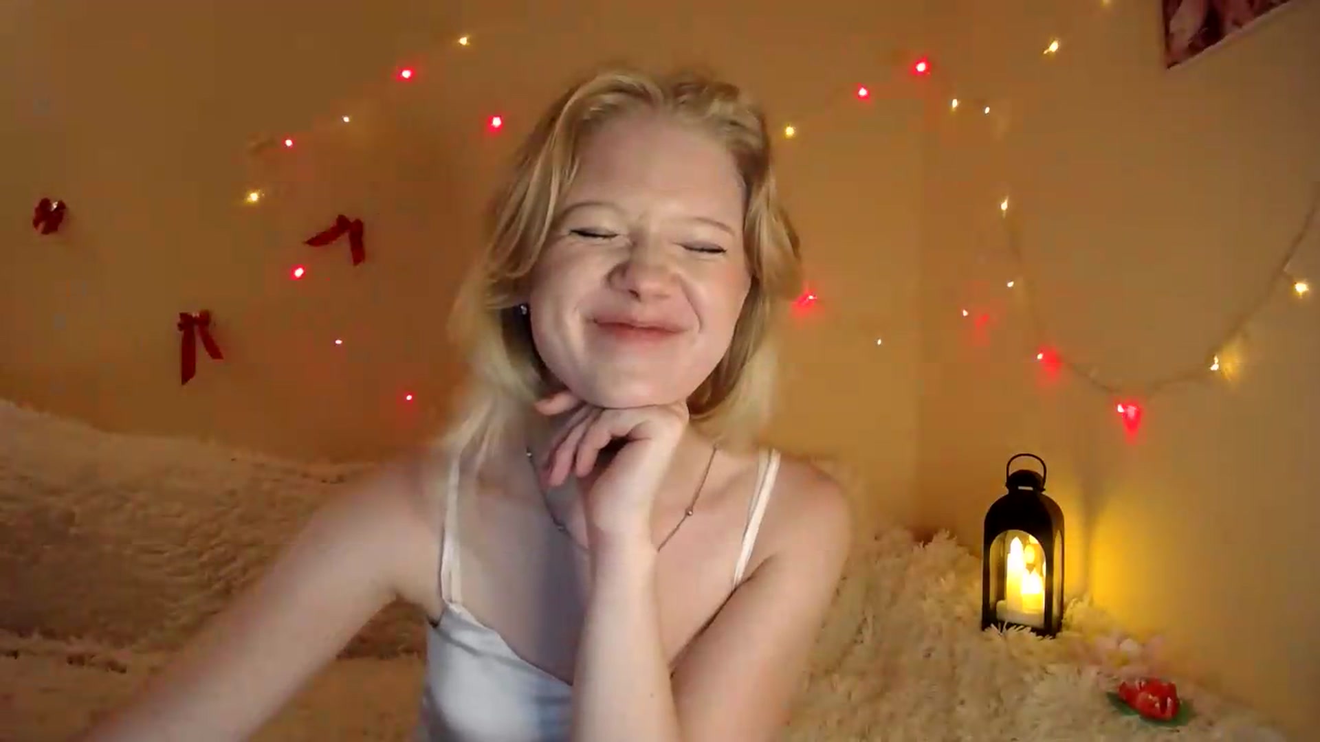 Gallery image thumbnail from Angel_baby's myfreecams stream on, 08/06/2026, 19:02 image 11 of 20