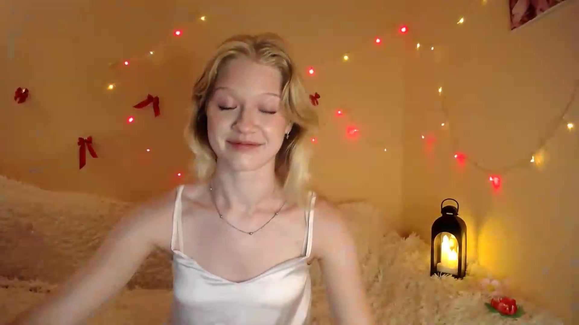 Gallery image thumbnail from Angel_baby's myfreecams stream on, 08/06/2026, 19:02 image 7 of 20
