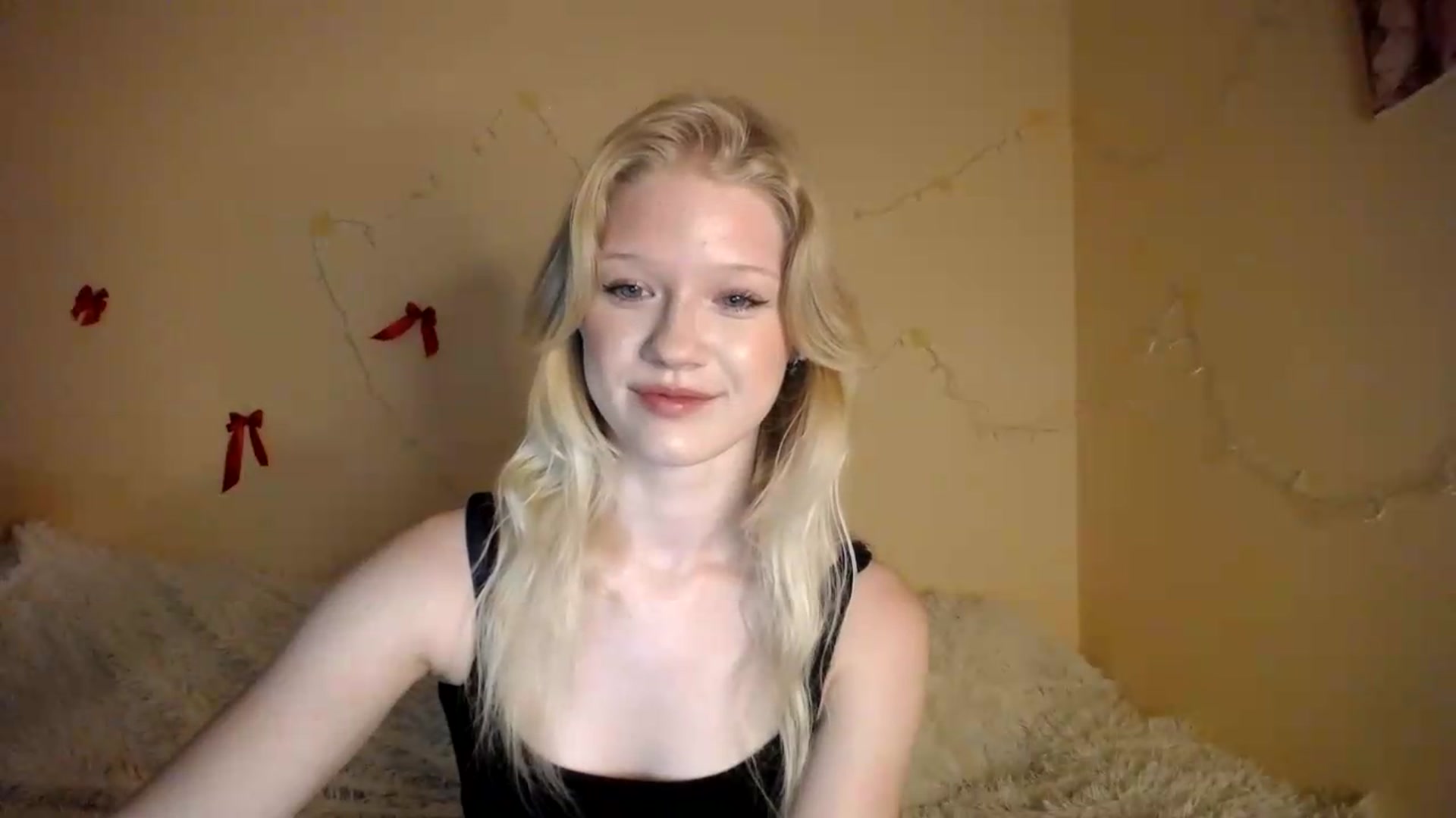 Gallery image thumbnail from Angel_baby's myfreecams stream on, 08/07/2026, 16:16 image 12 of 20