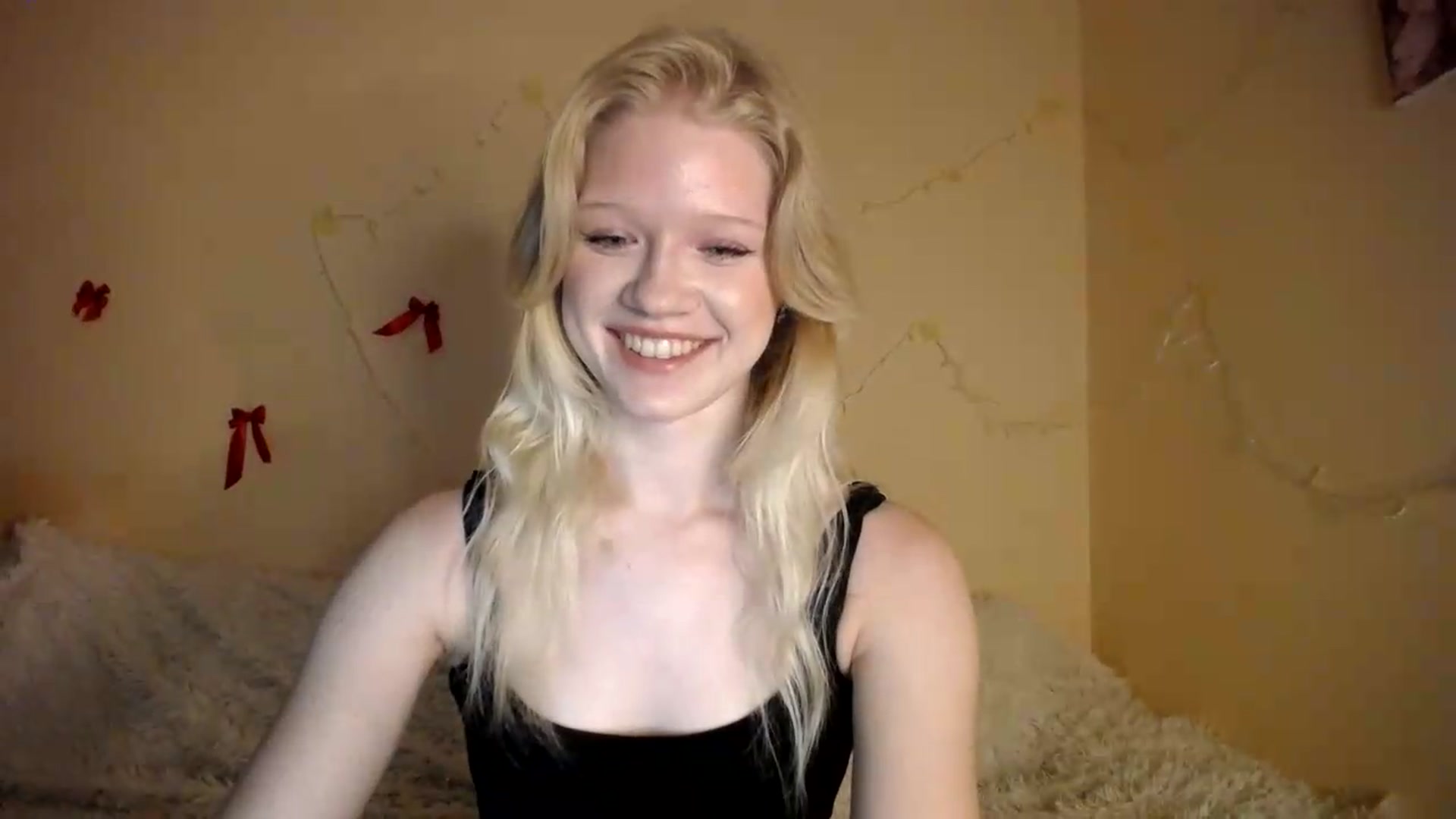 Gallery image thumbnail from Angel_baby's myfreecams stream on, 08/07/2026, 16:16 image 9 of 20