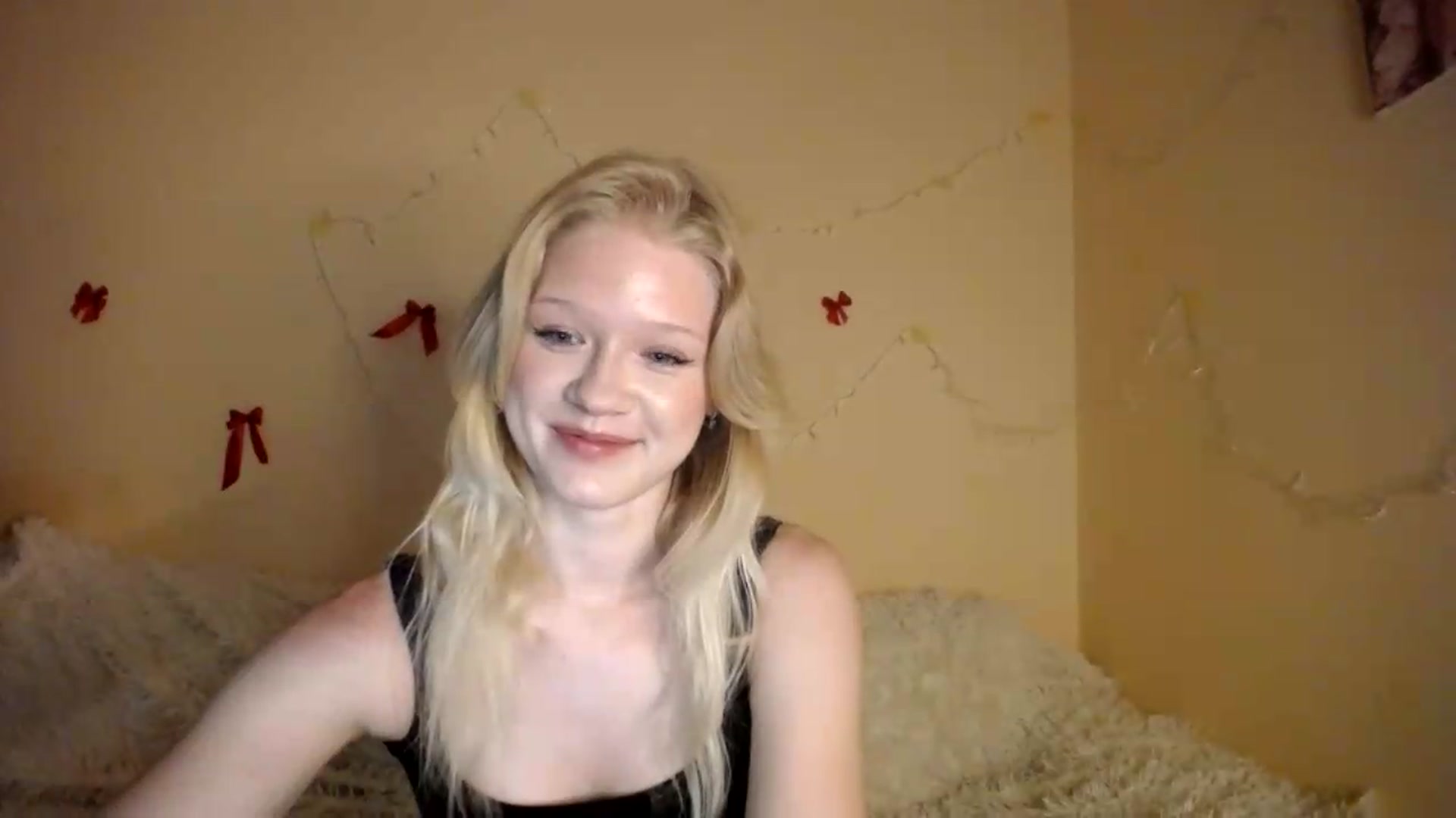 Gallery image thumbnail from Angel_baby's myfreecams stream on, 08/07/2026, 16:31 image 7 of 20