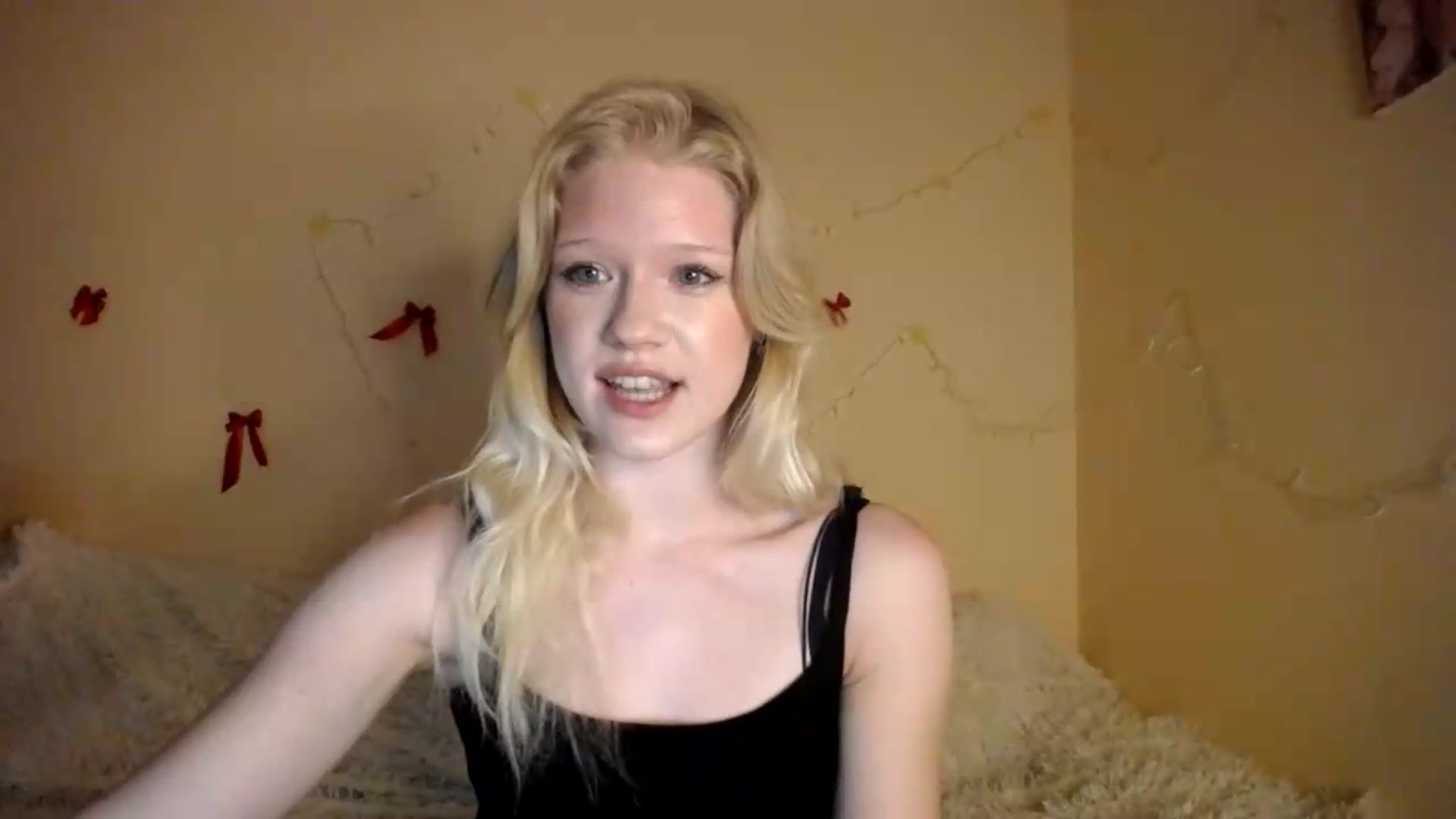 Gallery image thumbnail from Angel_baby's myfreecams stream on, 08/07/2026, 16:31 image 14 of 20